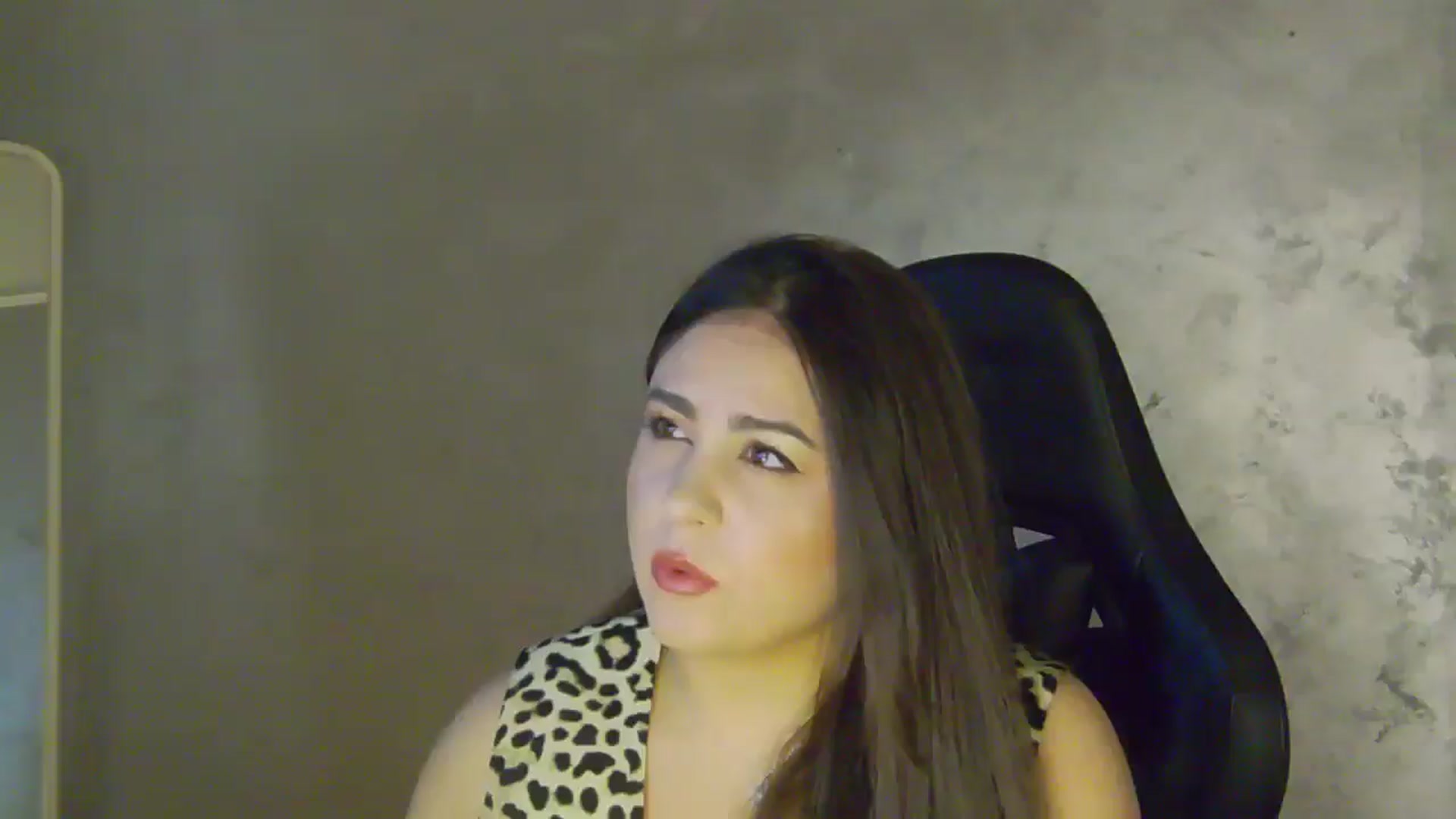 Gallery image thumbnail from NotVanilla's myfreecams stream on, 02/19/2026, 03:05 image 1 of 20