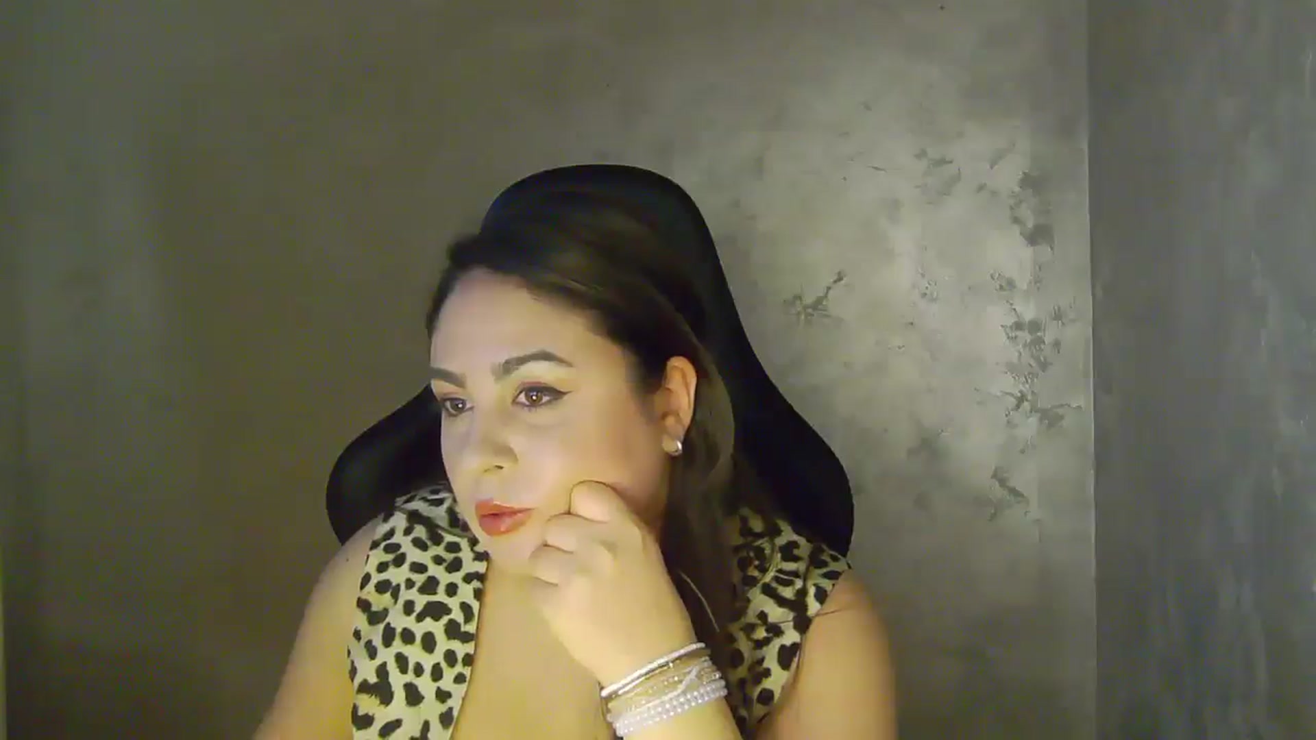 Gallery image thumbnail from NotVanilla's myfreecams stream on, 02/19/2026, 05:47 image 10 of 20
