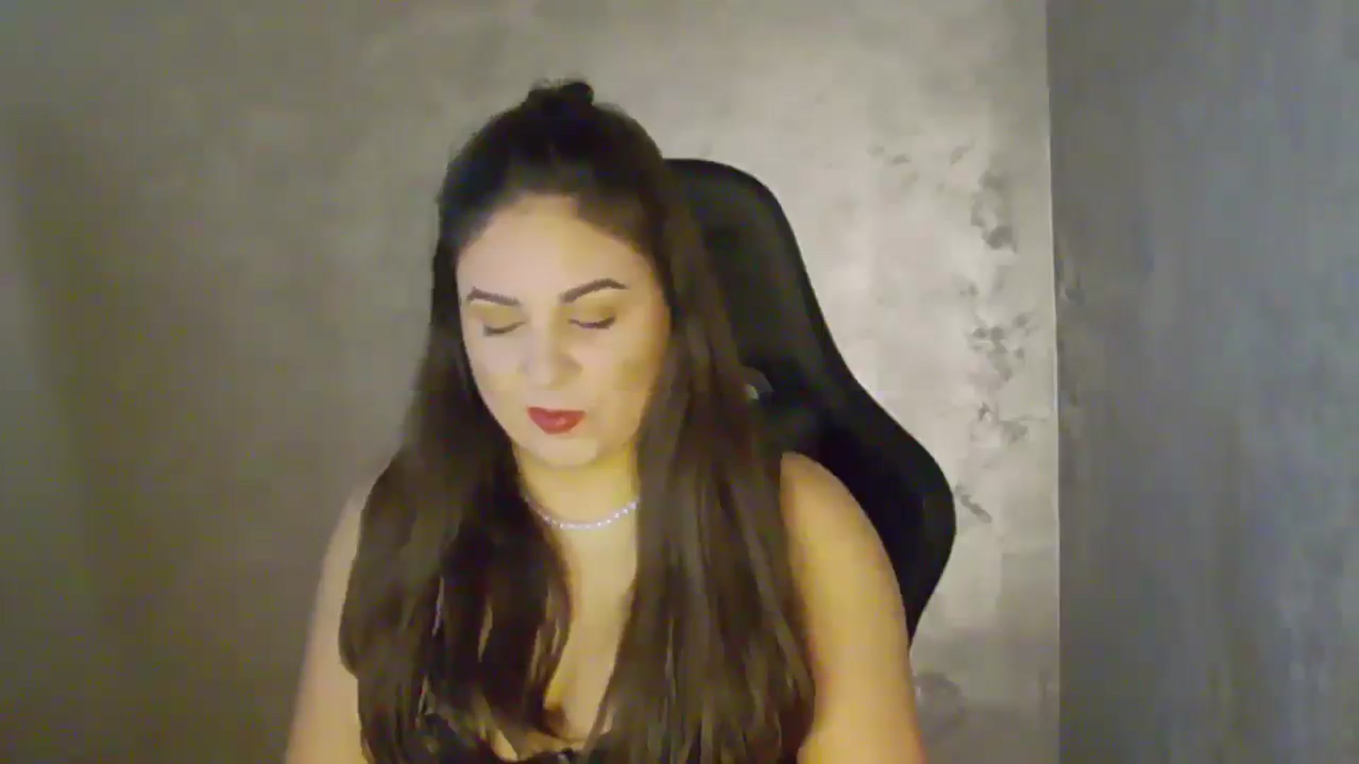 Gallery image thumbnail from NotVanilla's myfreecams stream on, 02/20/2026, 02:48 image 5 of 20