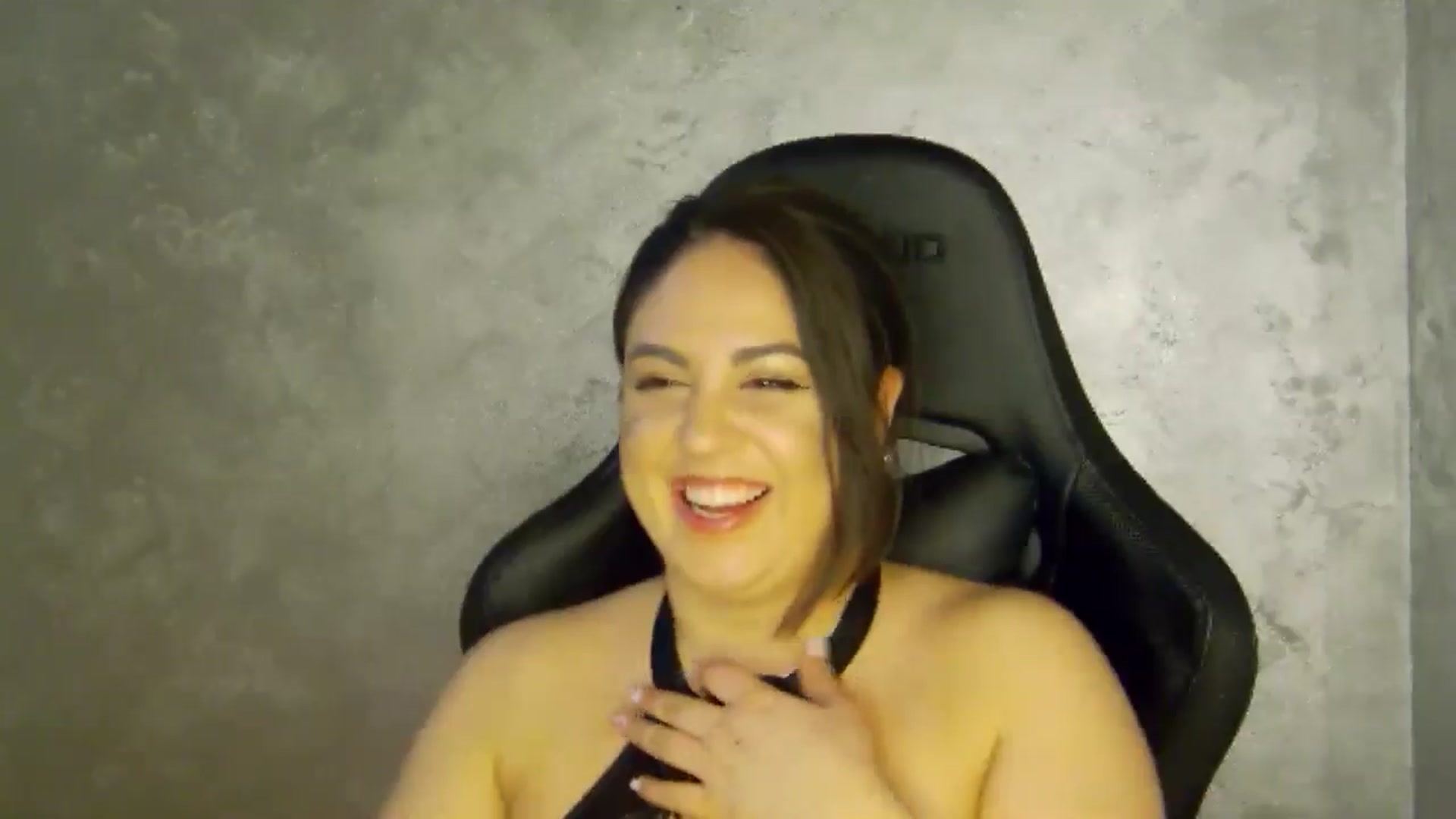 Gallery image thumbnail from NotVanilla's myfreecams stream on, 03/01/2026, 01:03 image 16 of 20