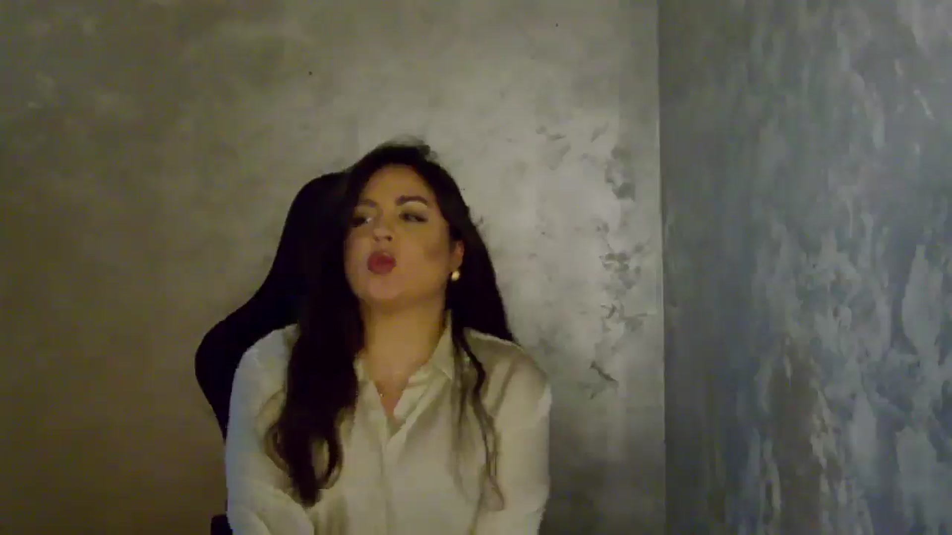 Gallery image thumbnail from NotVanilla's myfreecams stream on, 03/12/2026, 23:38 image 5 of 20