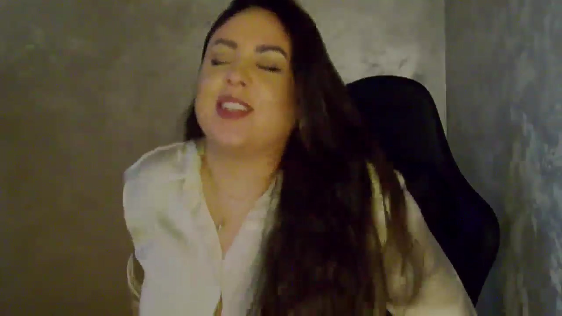 Gallery image thumbnail from NotVanilla's myfreecams stream on, 03/13/2026, 01:01 image 3 of 20