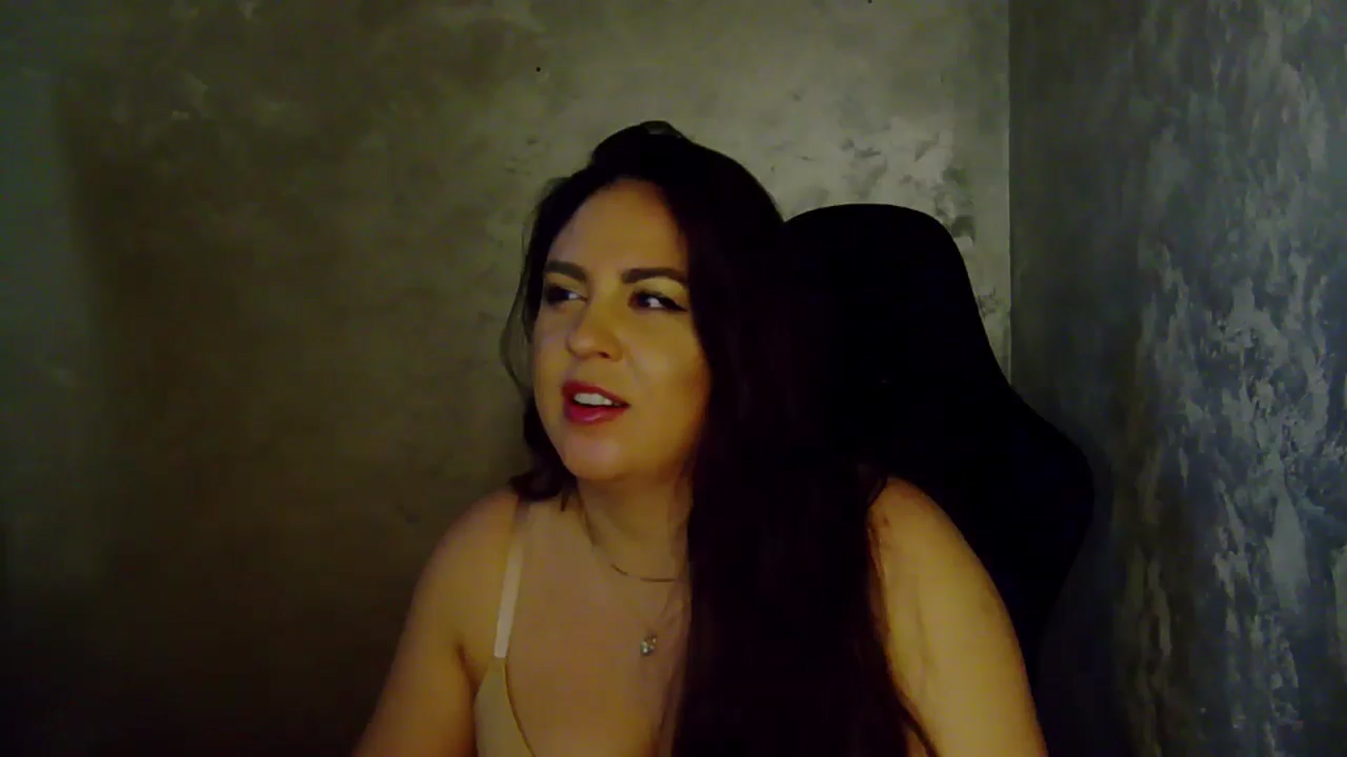 Gallery image thumbnail from NotVanilla's myfreecams stream on, 03/13/2026, 03:32 image 4 of 20