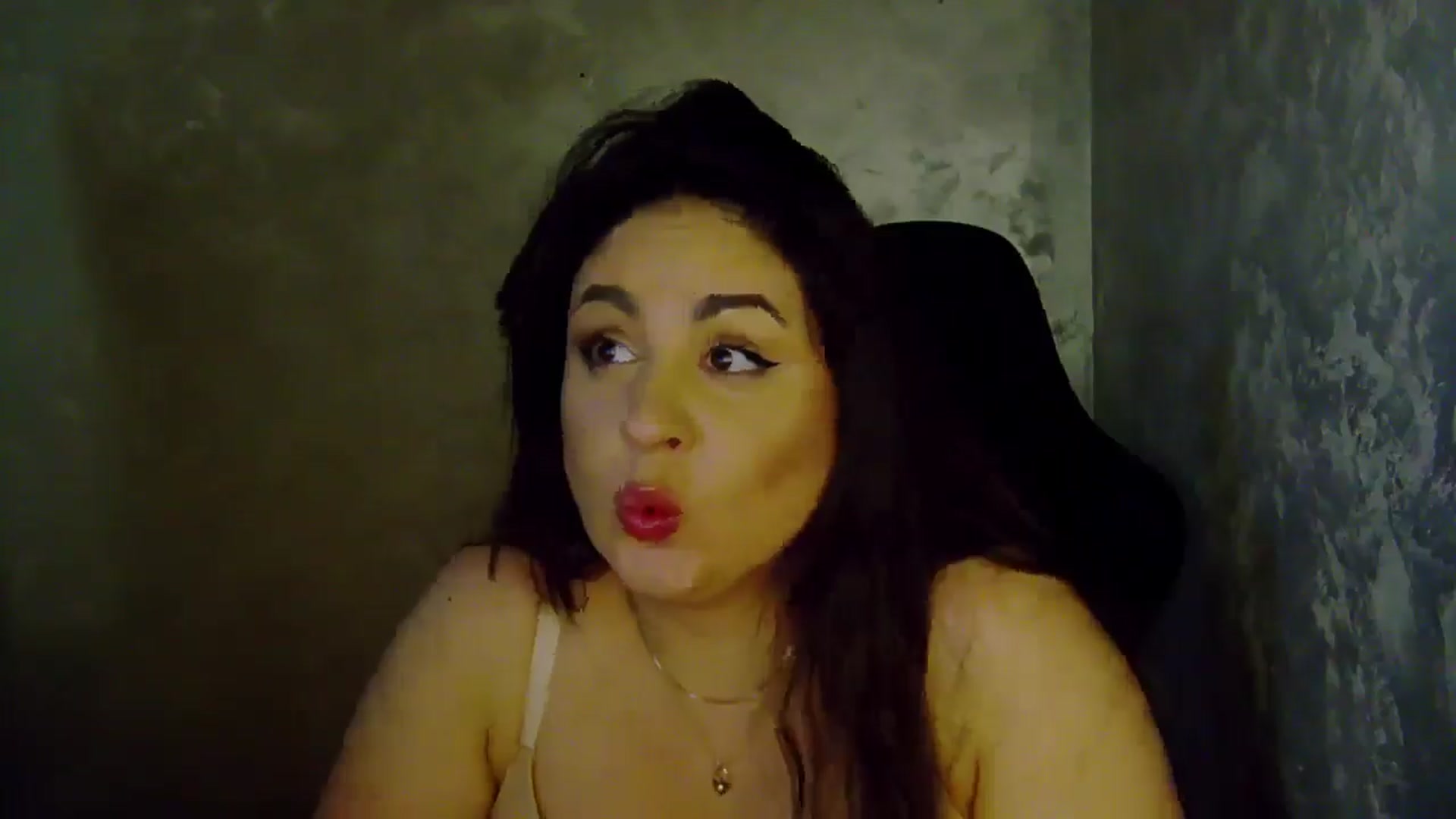 Gallery image thumbnail from NotVanilla's myfreecams stream on, 03/13/2026, 03:32 image 9 of 20