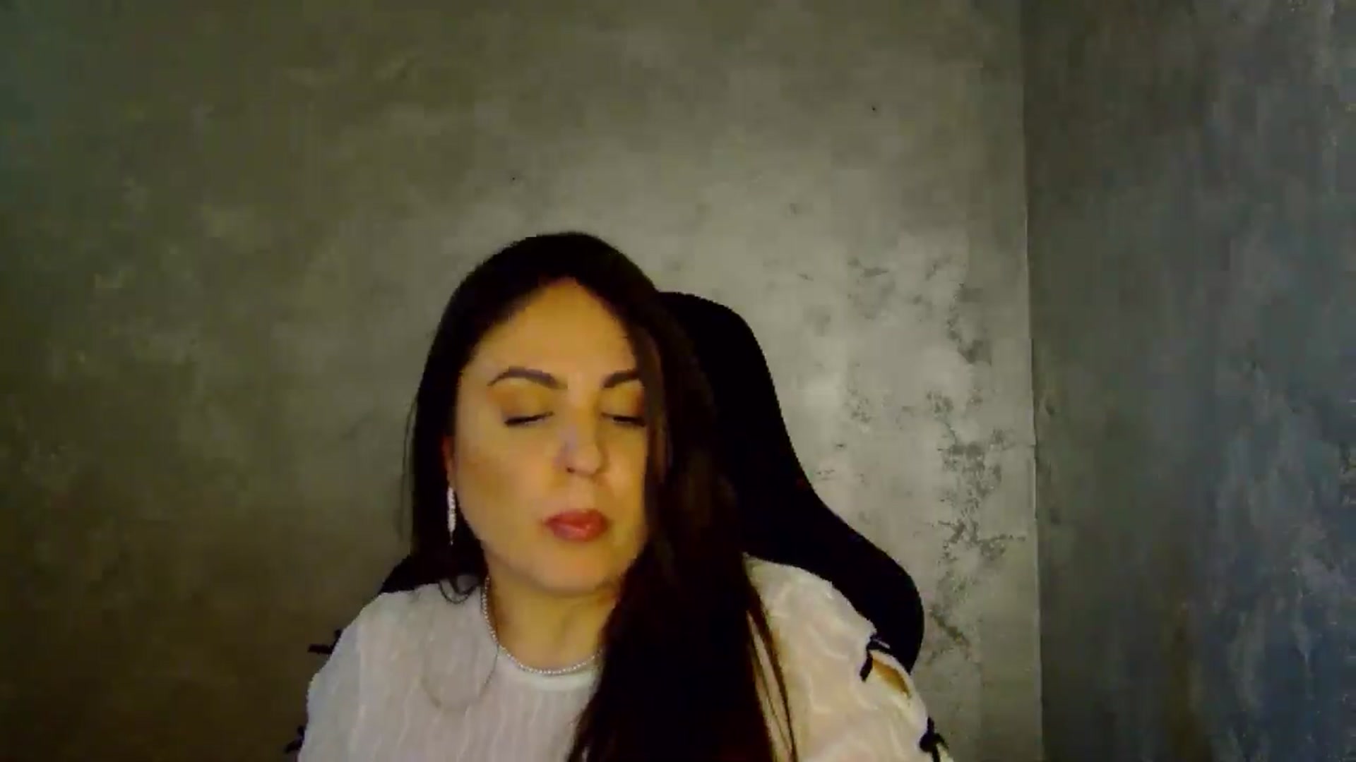 Gallery image thumbnail from NotVanilla's myfreecams stream on, 03/13/2026, 22:32 image 6 of 20