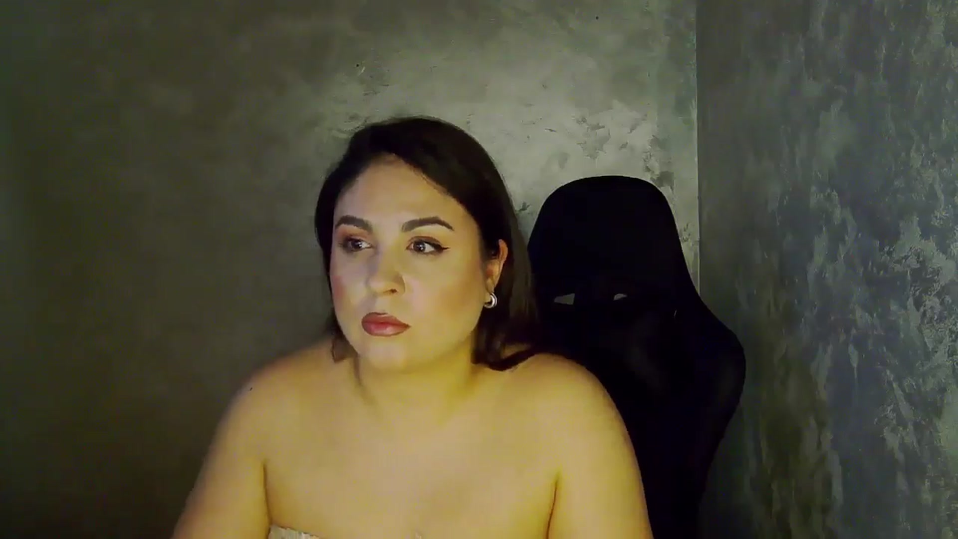 Gallery image thumbnail from NotVanilla's myfreecams stream on, 03/16/2026, 05:17 image 5 of 20