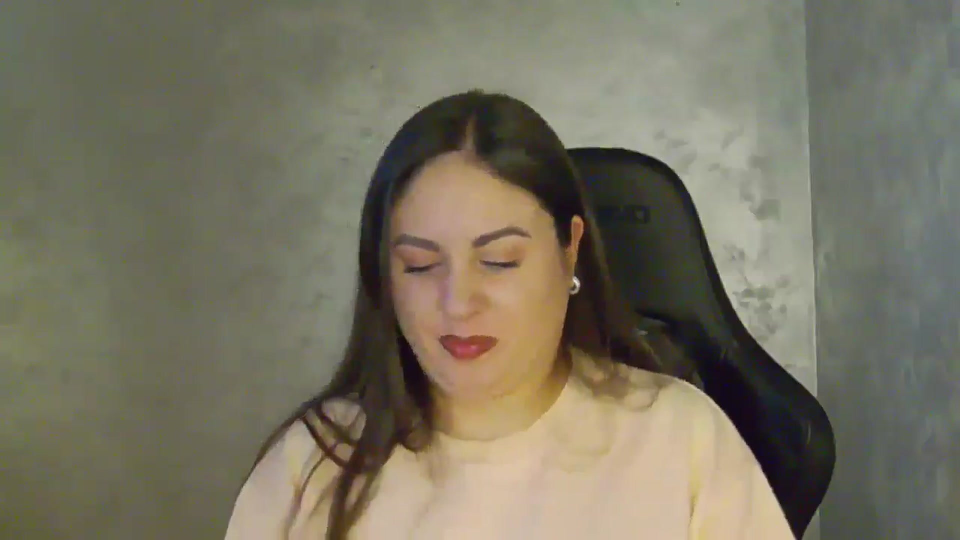 Gallery image thumbnail from NotVanilla's myfreecams stream on, 03/18/2026, 24:05 image 19 of 20