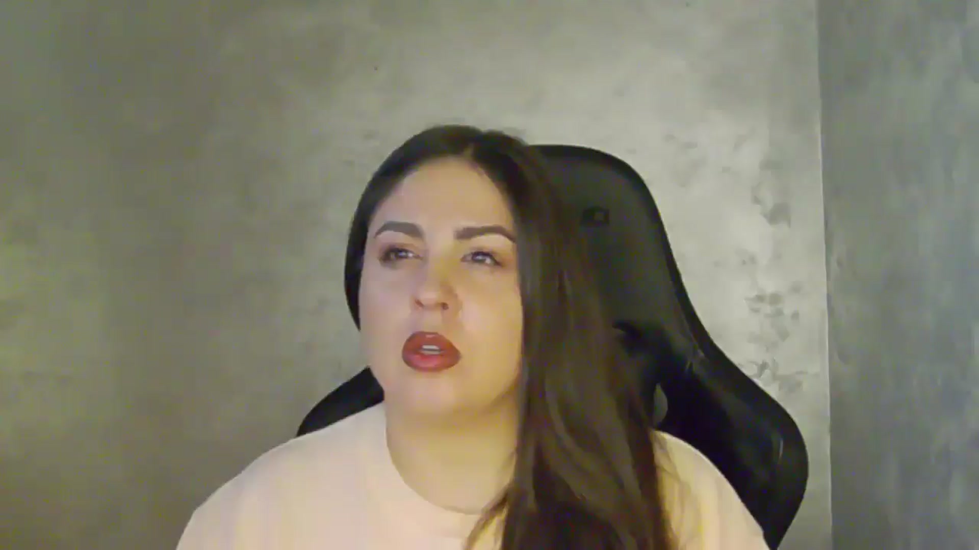 Gallery image thumbnail from NotVanilla's myfreecams stream on, 03/18/2026, 24:05 image 12 of 20