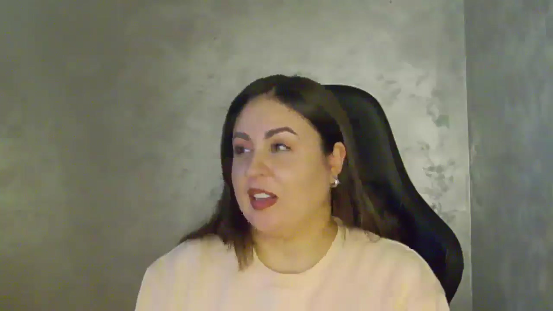 Gallery image thumbnail from NotVanilla's myfreecams stream on, 03/18/2026, 24:05 image 17 of 20