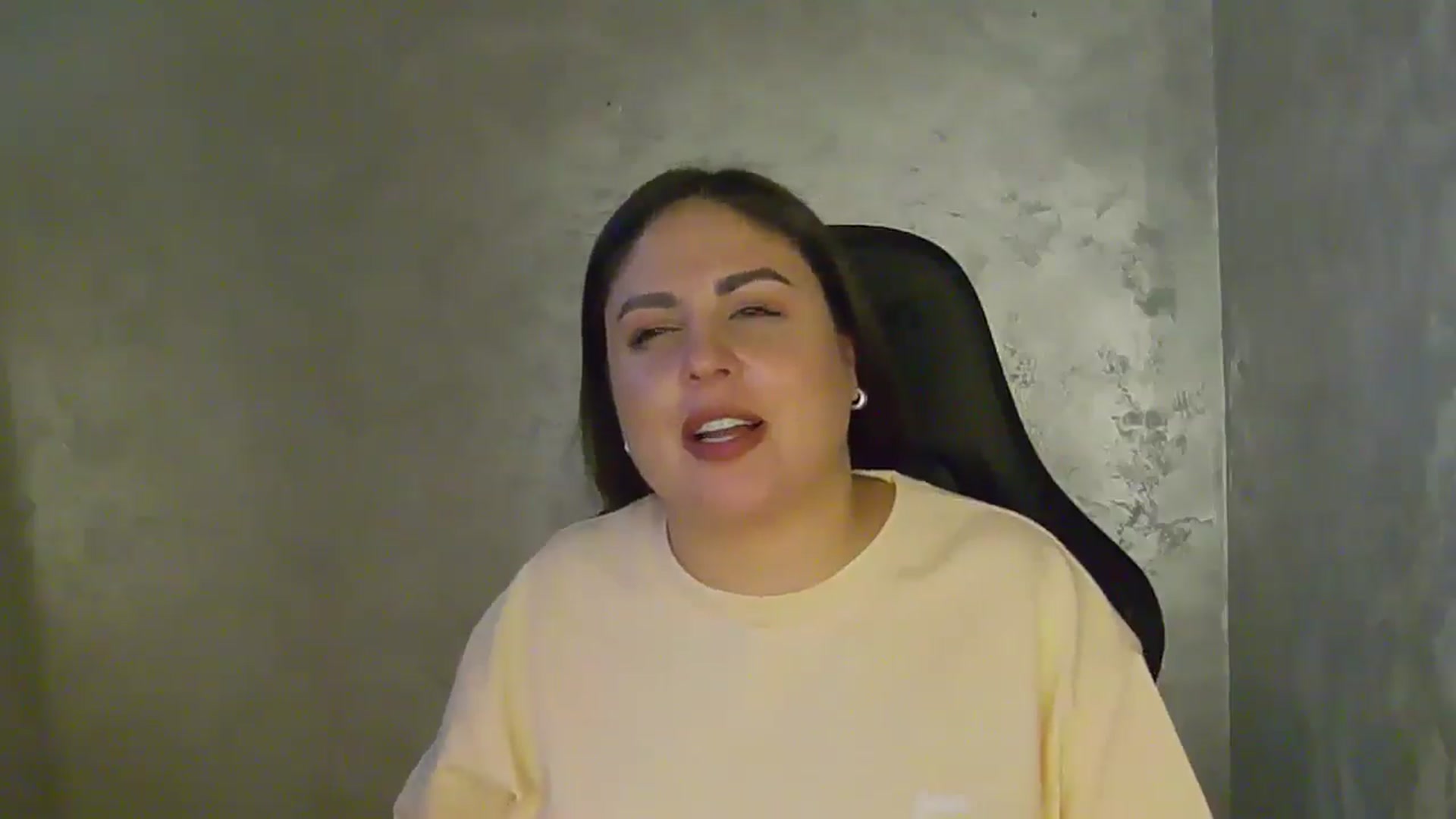Gallery image thumbnail from NotVanilla's myfreecams stream on, 03/18/2026, 01:16 image 12 of 20