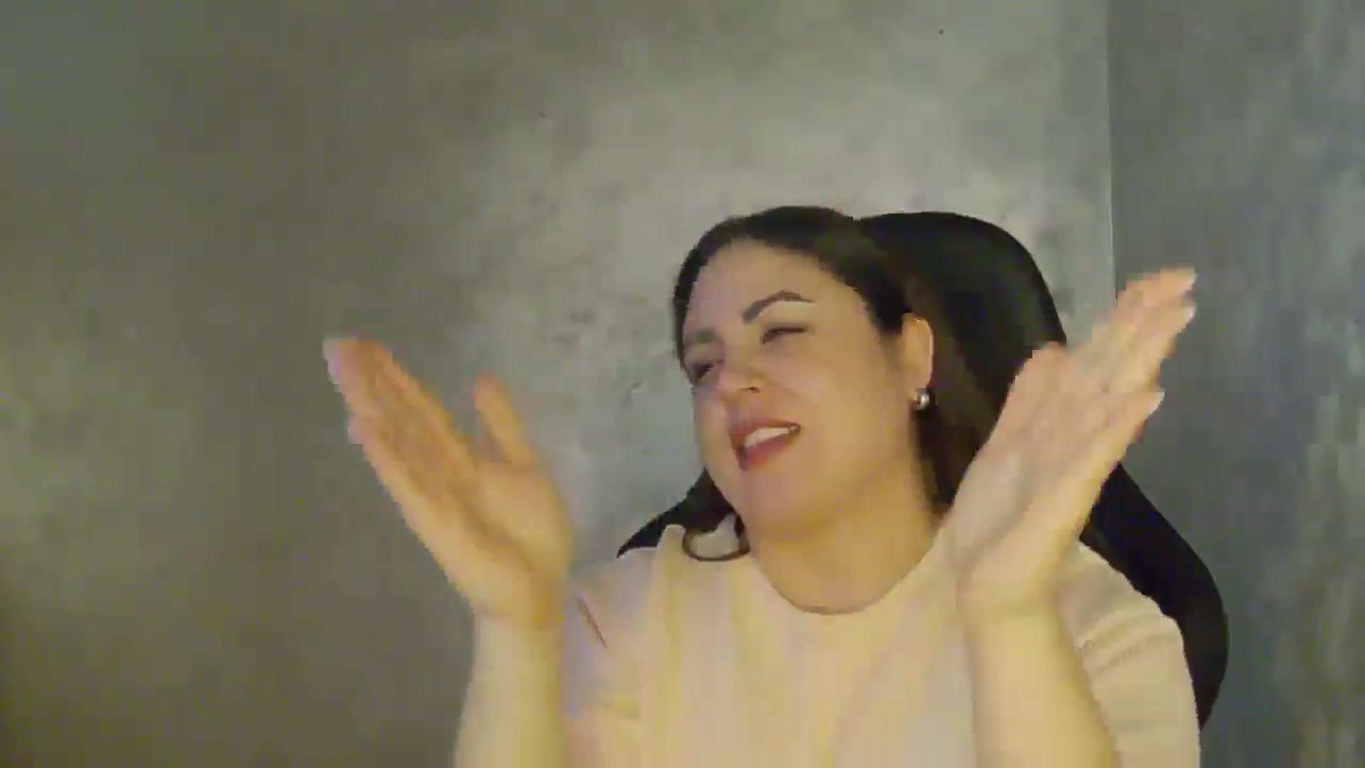 Gallery image thumbnail from NotVanilla's myfreecams stream on, 03/18/2026, 01:16 image 2 of 20