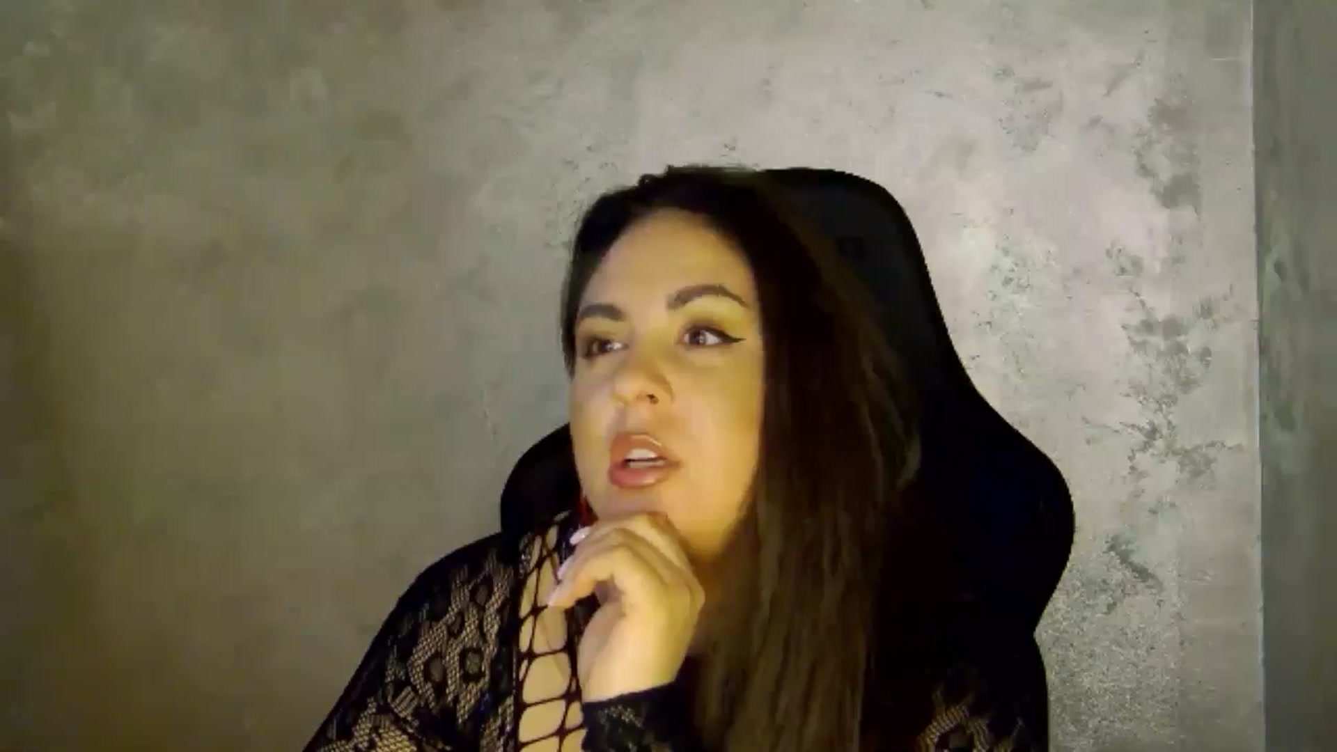 Gallery image thumbnail from NotVanilla's myfreecams stream on, 03/20/2026, 01:06 image 17 of 20