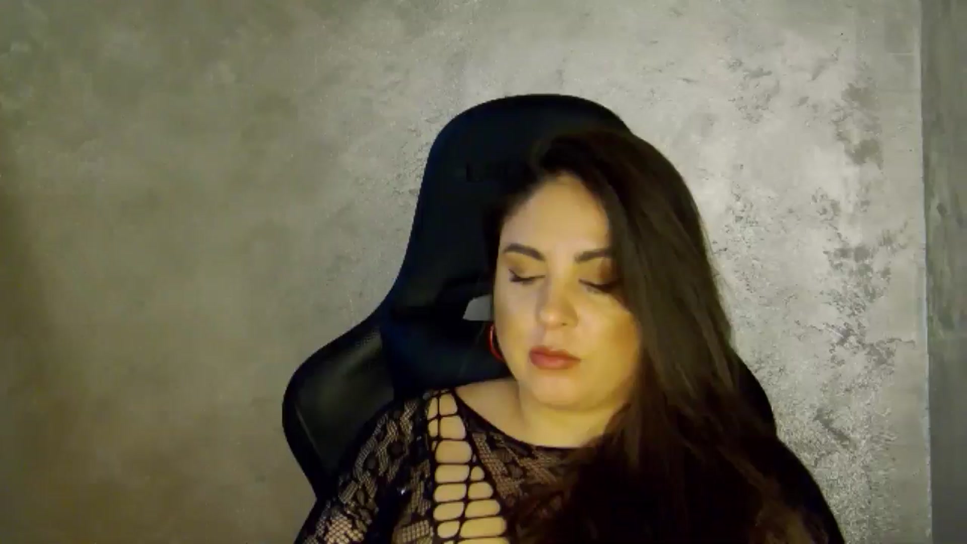 Gallery image thumbnail from NotVanilla's myfreecams stream on, 03/20/2026, 02:11 image 1 of 20
