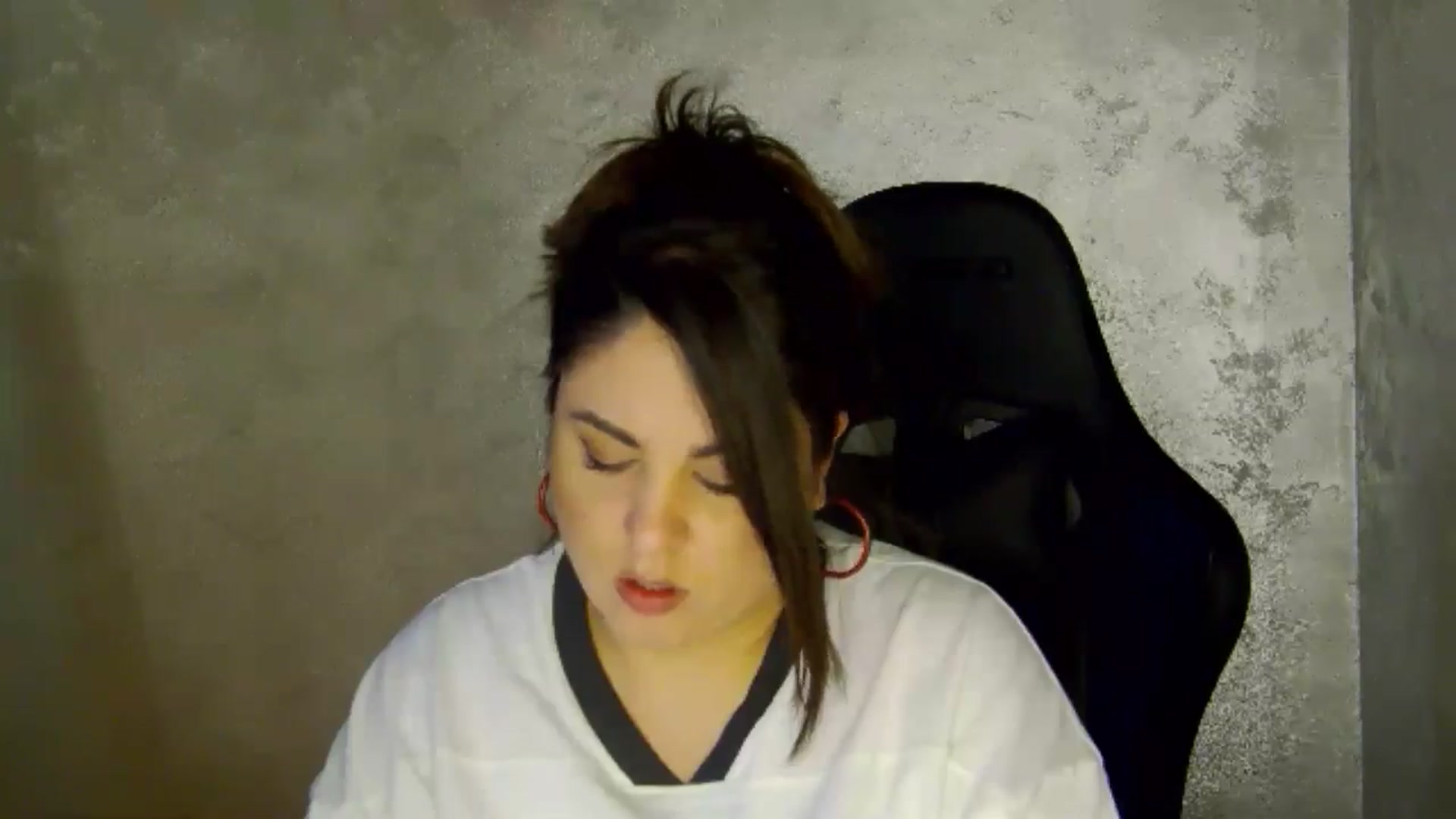 Gallery image thumbnail from NotVanilla's myfreecams stream on, 03/20/2026, 05:39 image 14 of 20