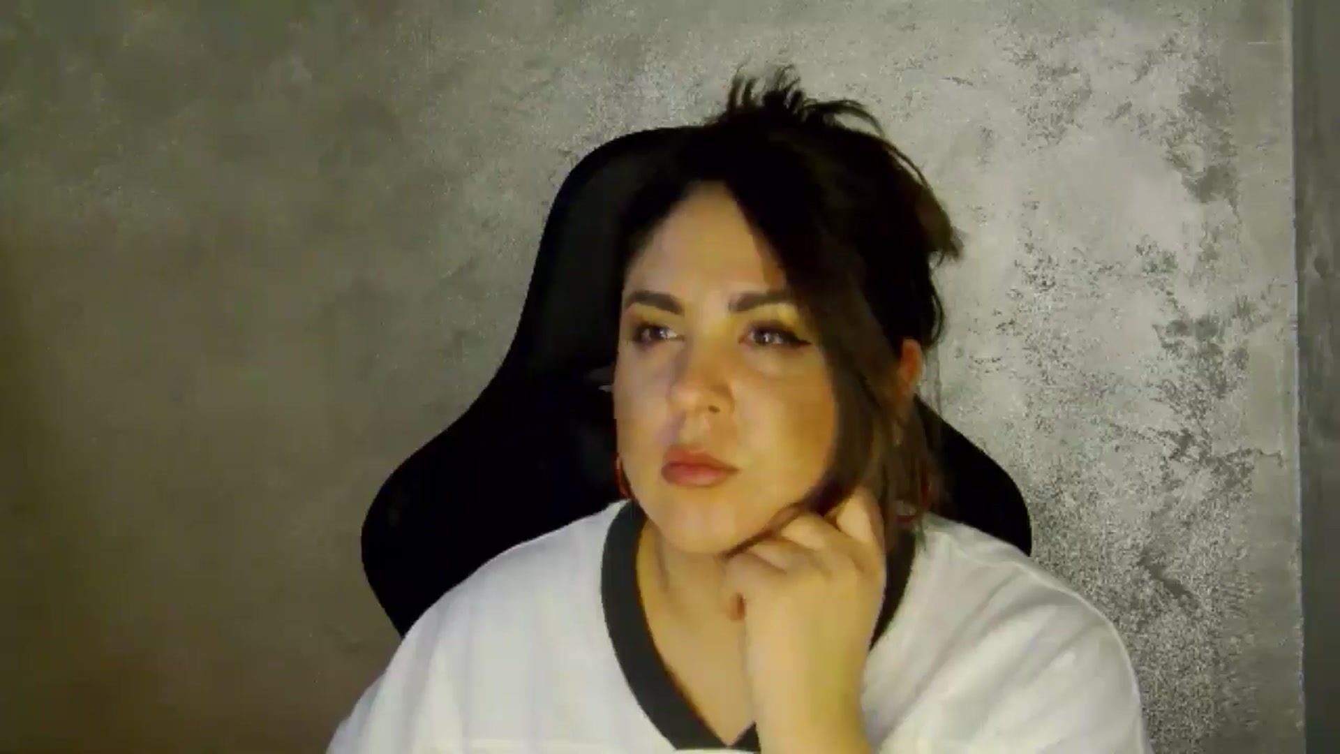 Gallery image thumbnail from NotVanilla's myfreecams stream on, 03/20/2026, 05:39 image 4 of 20