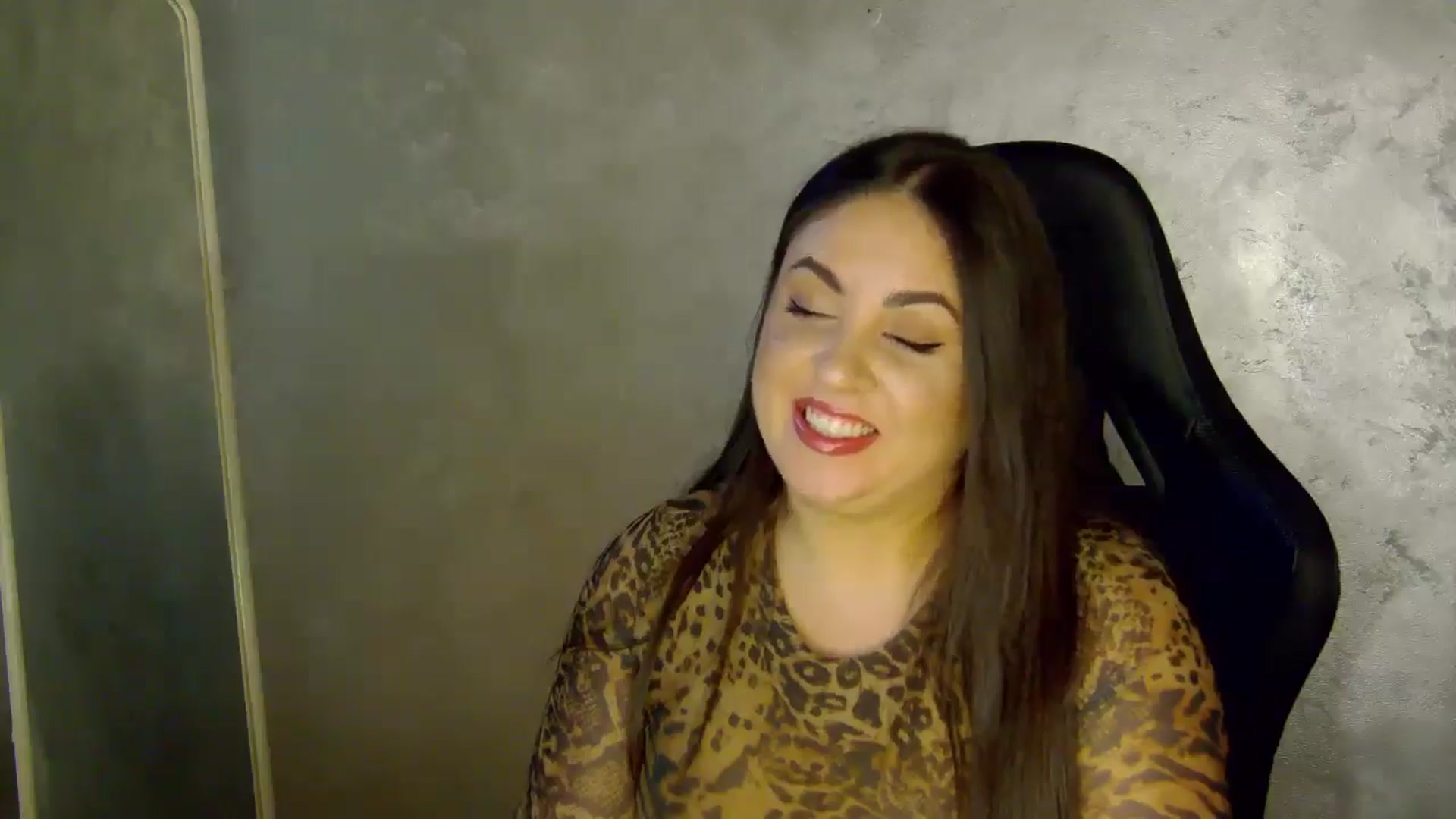 Gallery image thumbnail from NotVanilla's myfreecams stream on, 03/28/2026, 24:25 image 13 of 20
