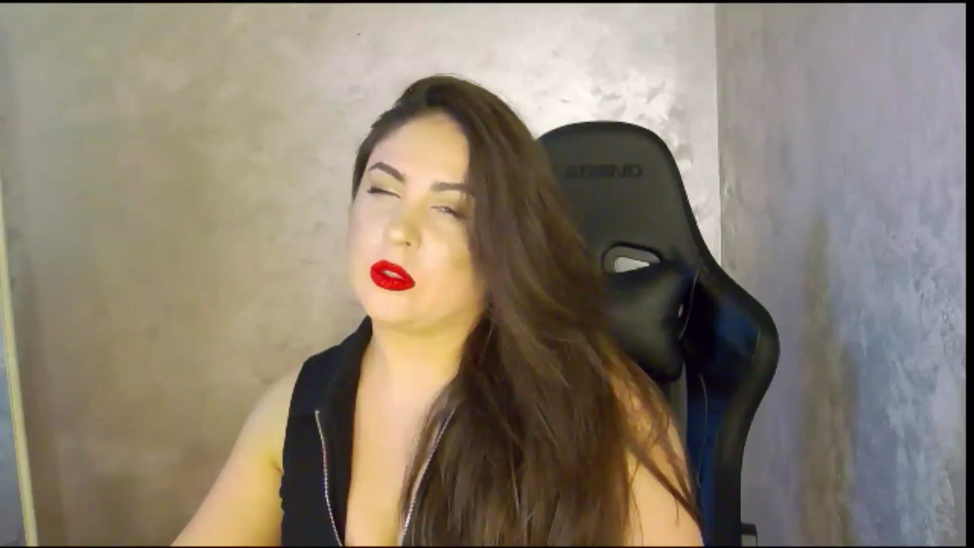 Gallery image thumbnail from NotVanilla's myfreecams stream on, 03/29/2026, 02:30 image 20 of 20