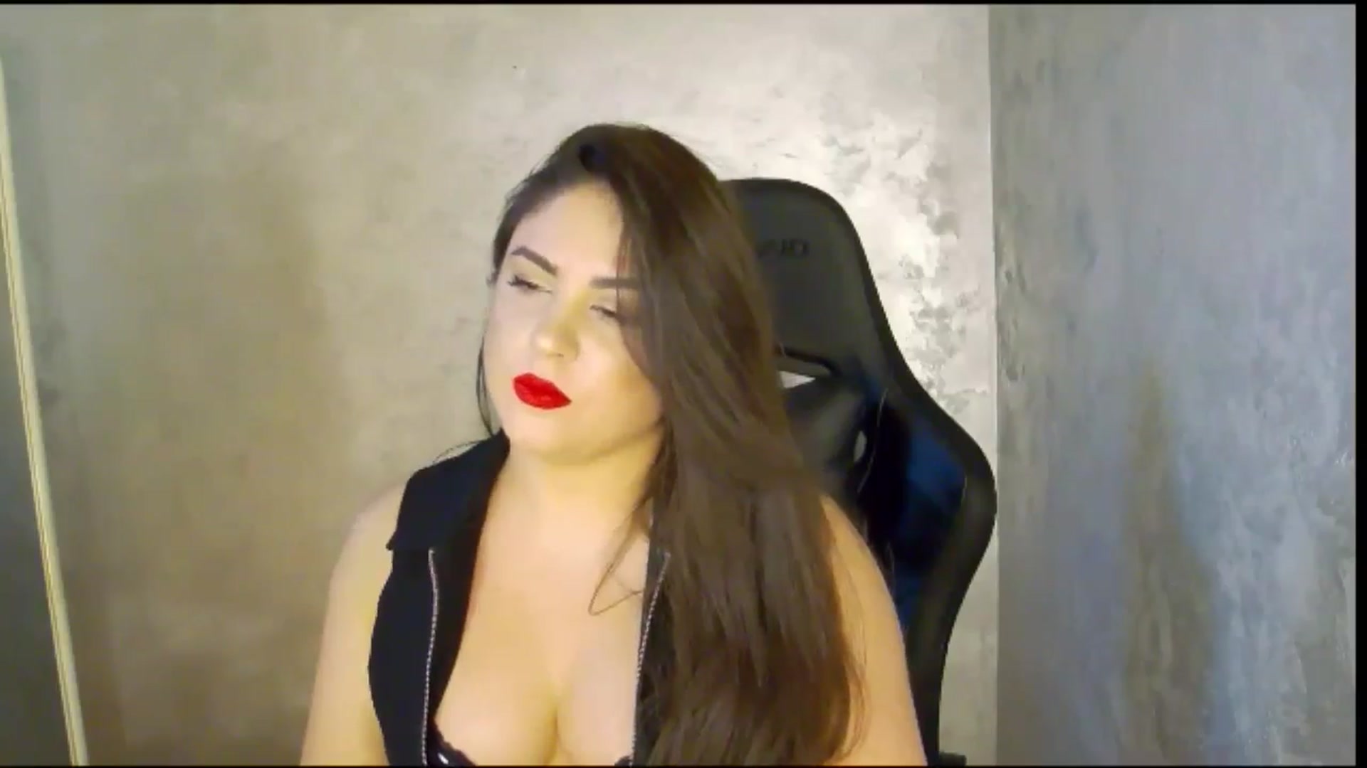 Gallery image thumbnail from NotVanilla's myfreecams stream on, 03/29/2026, 04:39 image 3 of 20