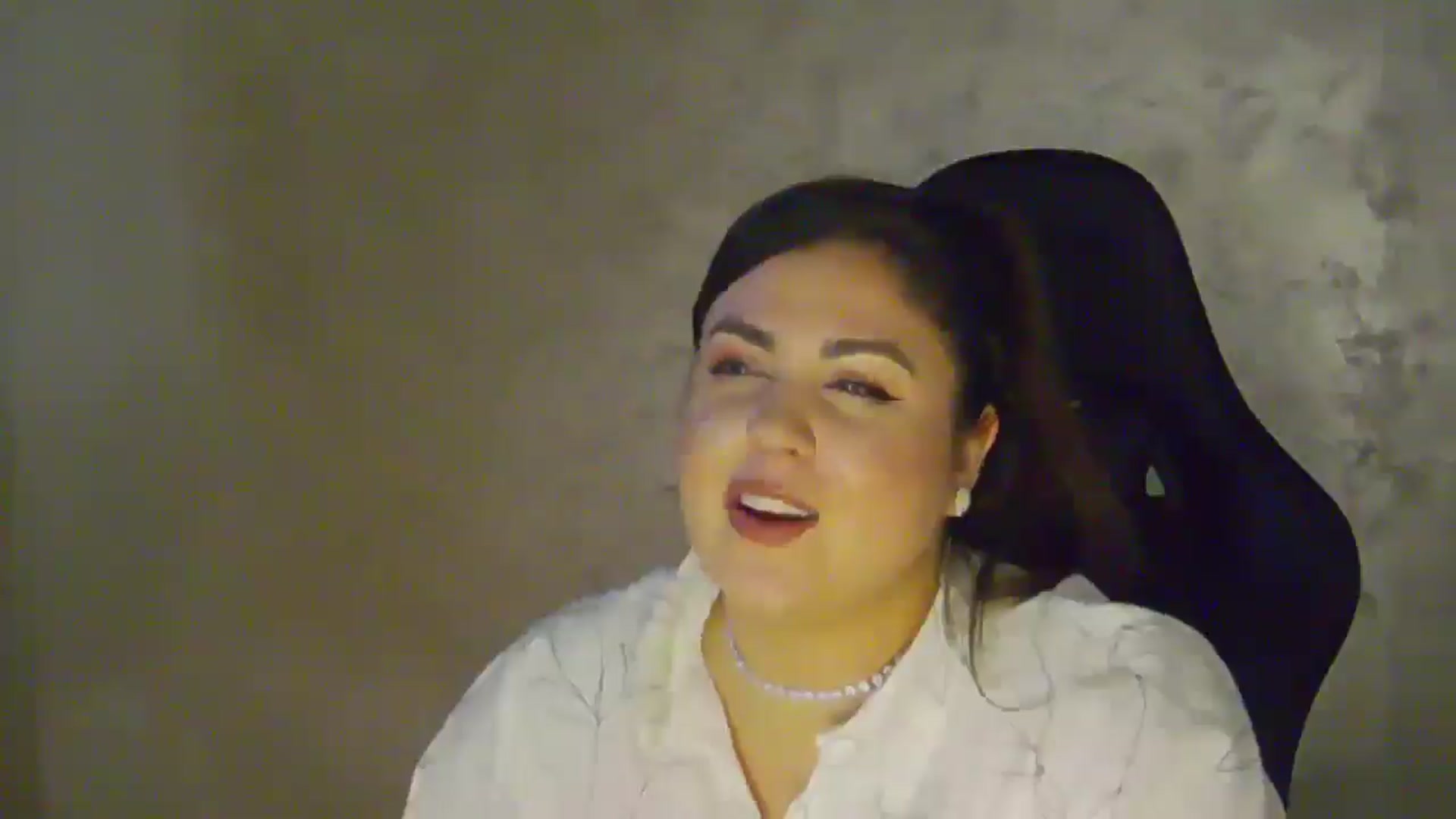 Gallery image thumbnail from NotVanilla's myfreecams stream on, 03/31/2026, 24:14 image 18 of 20