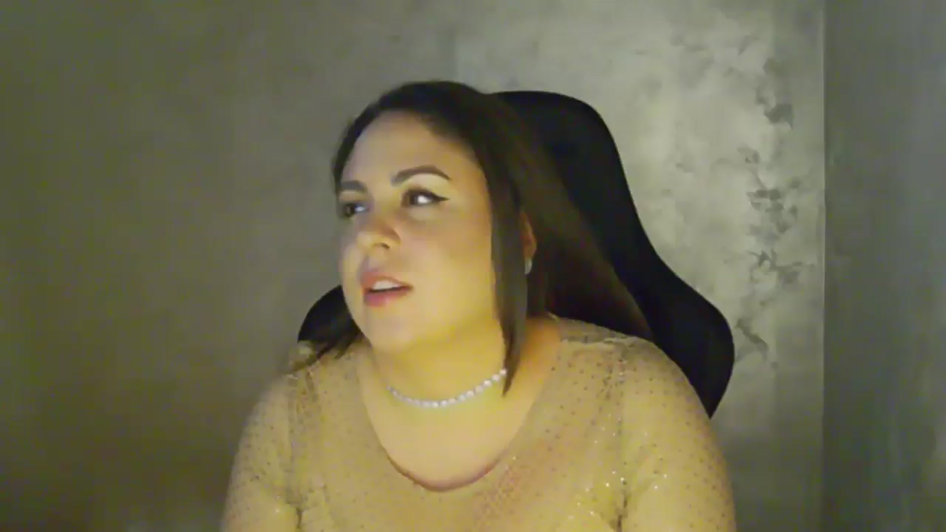 Gallery image thumbnail from NotVanilla's myfreecams stream on, 04/01/2026, 01:07 image 12 of 20