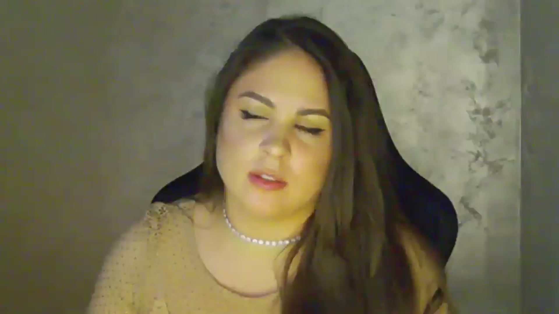 Gallery image thumbnail from NotVanilla's myfreecams stream on, 04/01/2026, 01:07 image 6 of 20