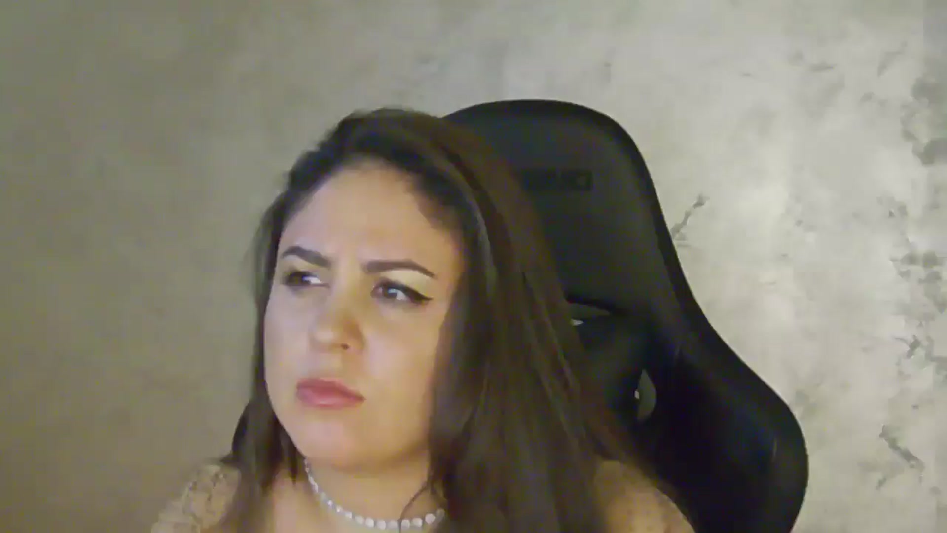 Gallery image thumbnail from NotVanilla's myfreecams stream on, 04/01/2026, 04:49 image 18 of 20