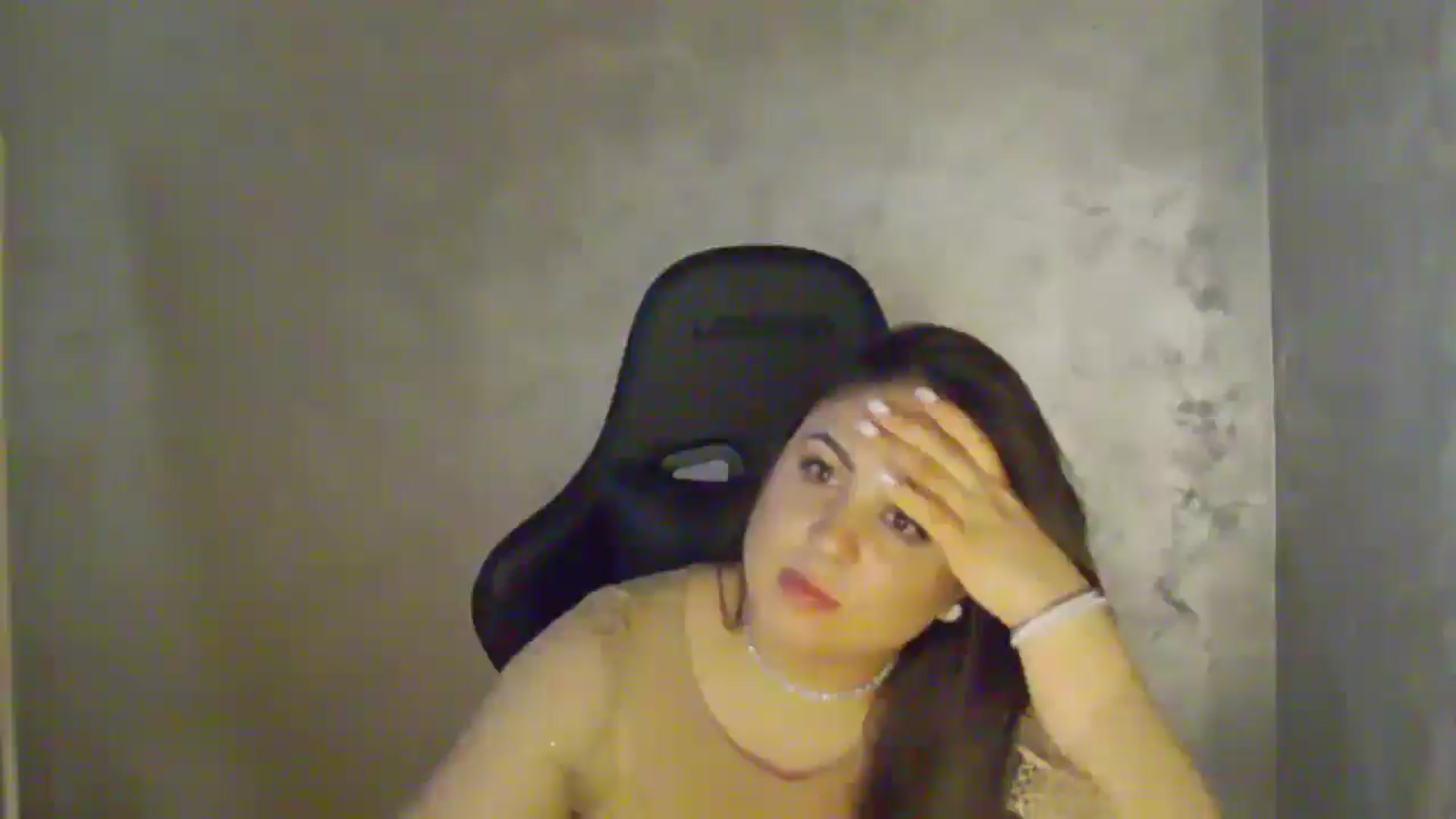 Gallery image thumbnail from NotVanilla's myfreecams stream on, 04/01/2026, 04:49 image 3 of 20