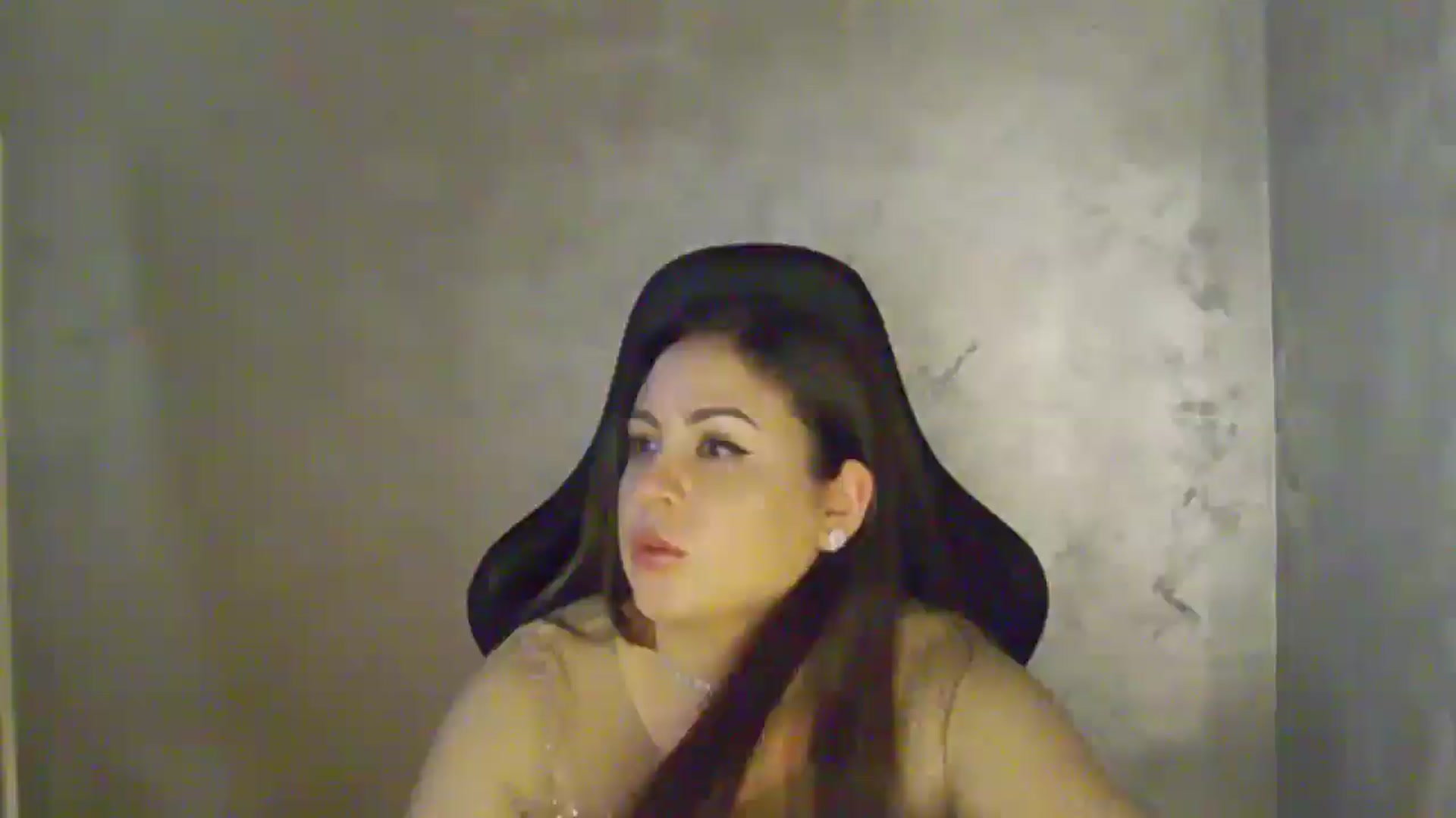 Gallery image thumbnail from NotVanilla's myfreecams stream on, 04/01/2026, 04:49 image 1 of 20