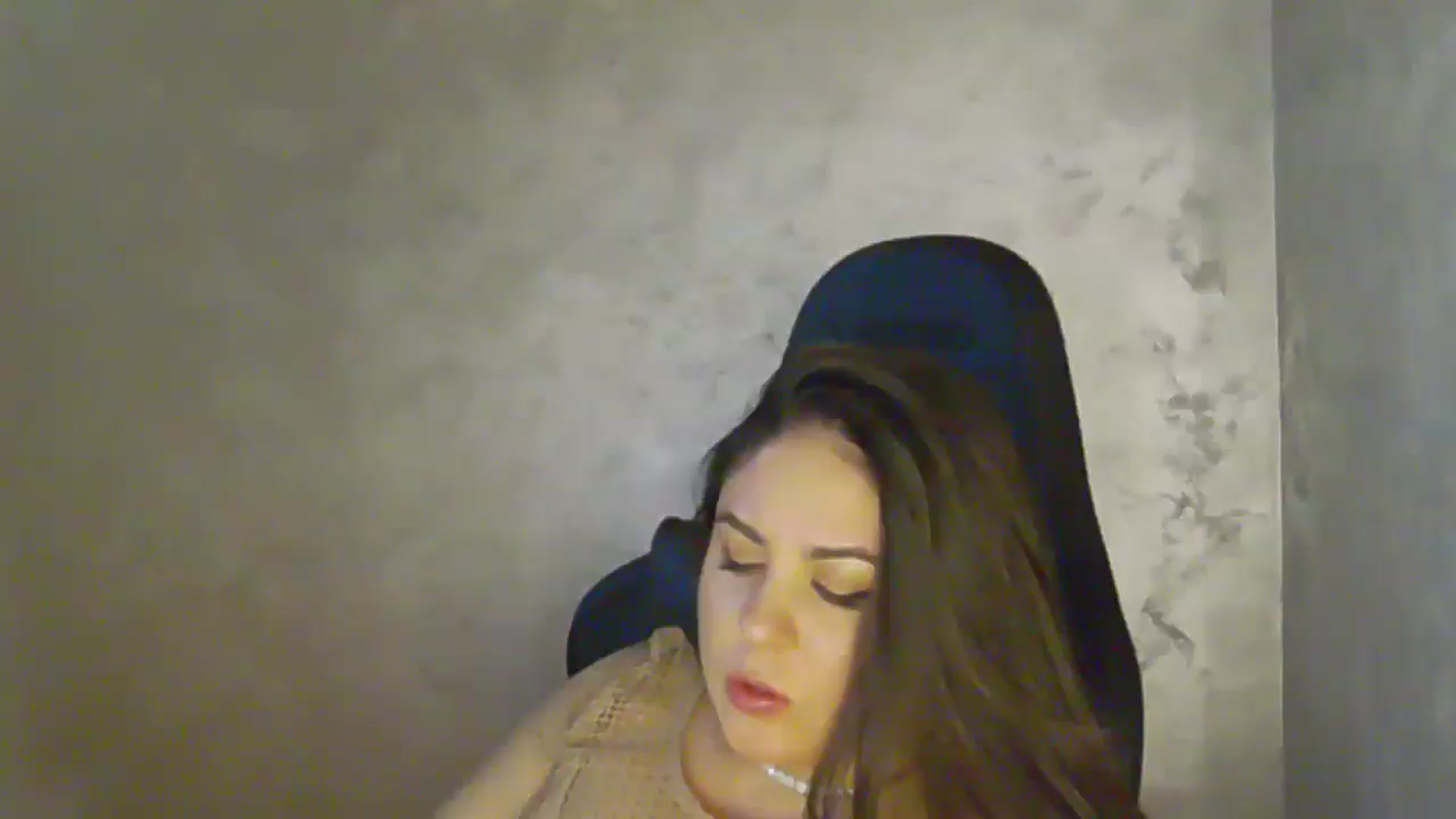 Gallery image thumbnail from NotVanilla's myfreecams stream on, 04/01/2026, 04:49 image 10 of 20