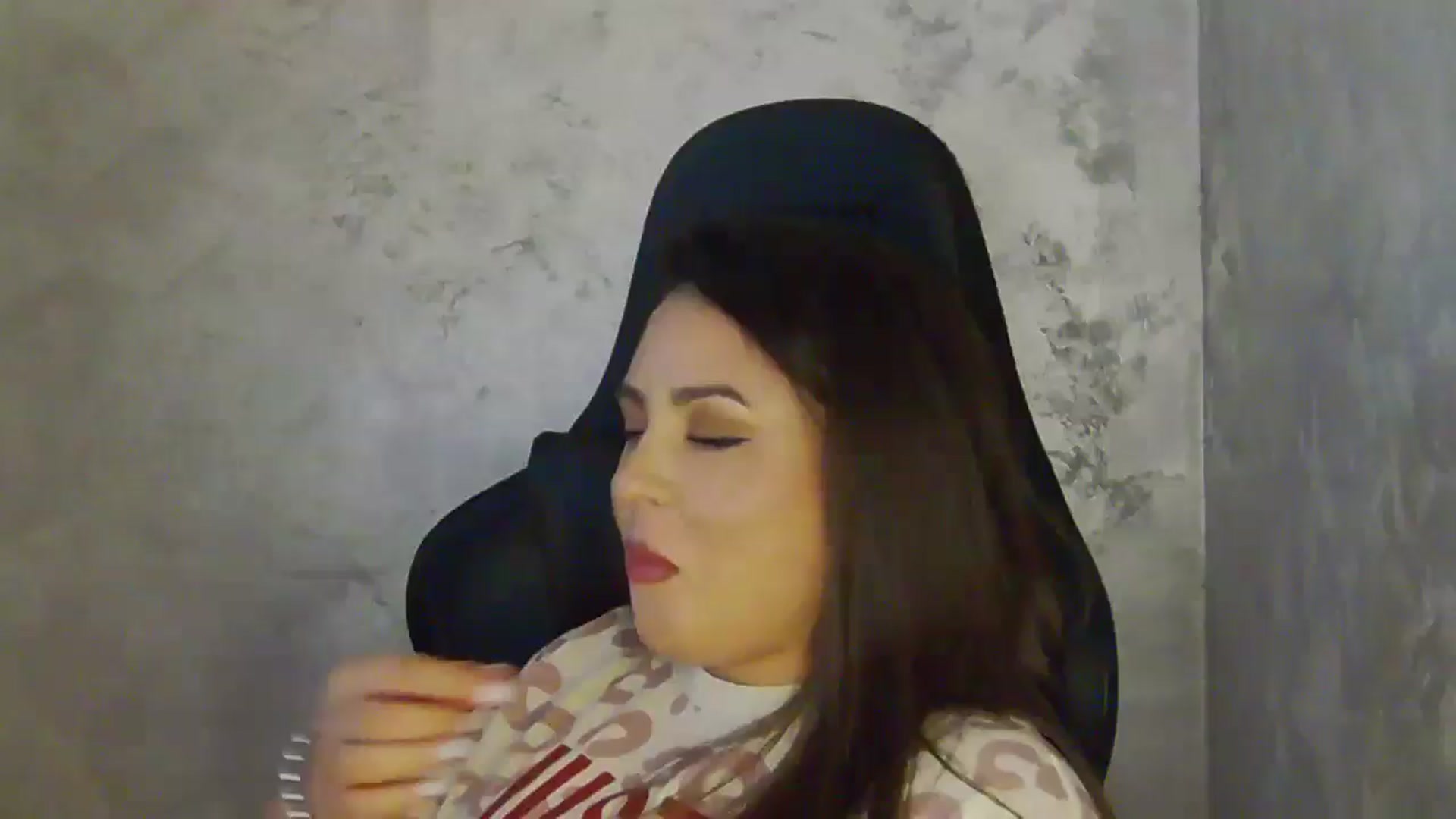 Gallery image thumbnail from NotVanilla's myfreecams stream on, 04/03/2026, 02:43 image 10 of 20