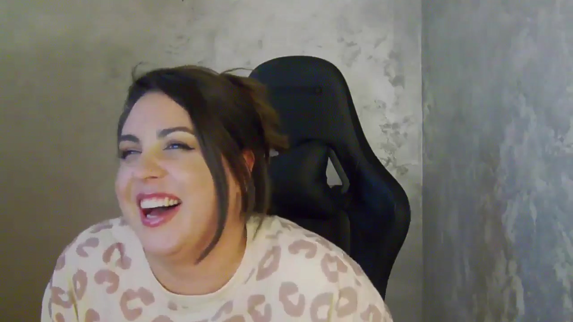 Gallery image thumbnail from NotVanilla's myfreecams stream on, 04/03/2026, 04:04 image 19 of 20