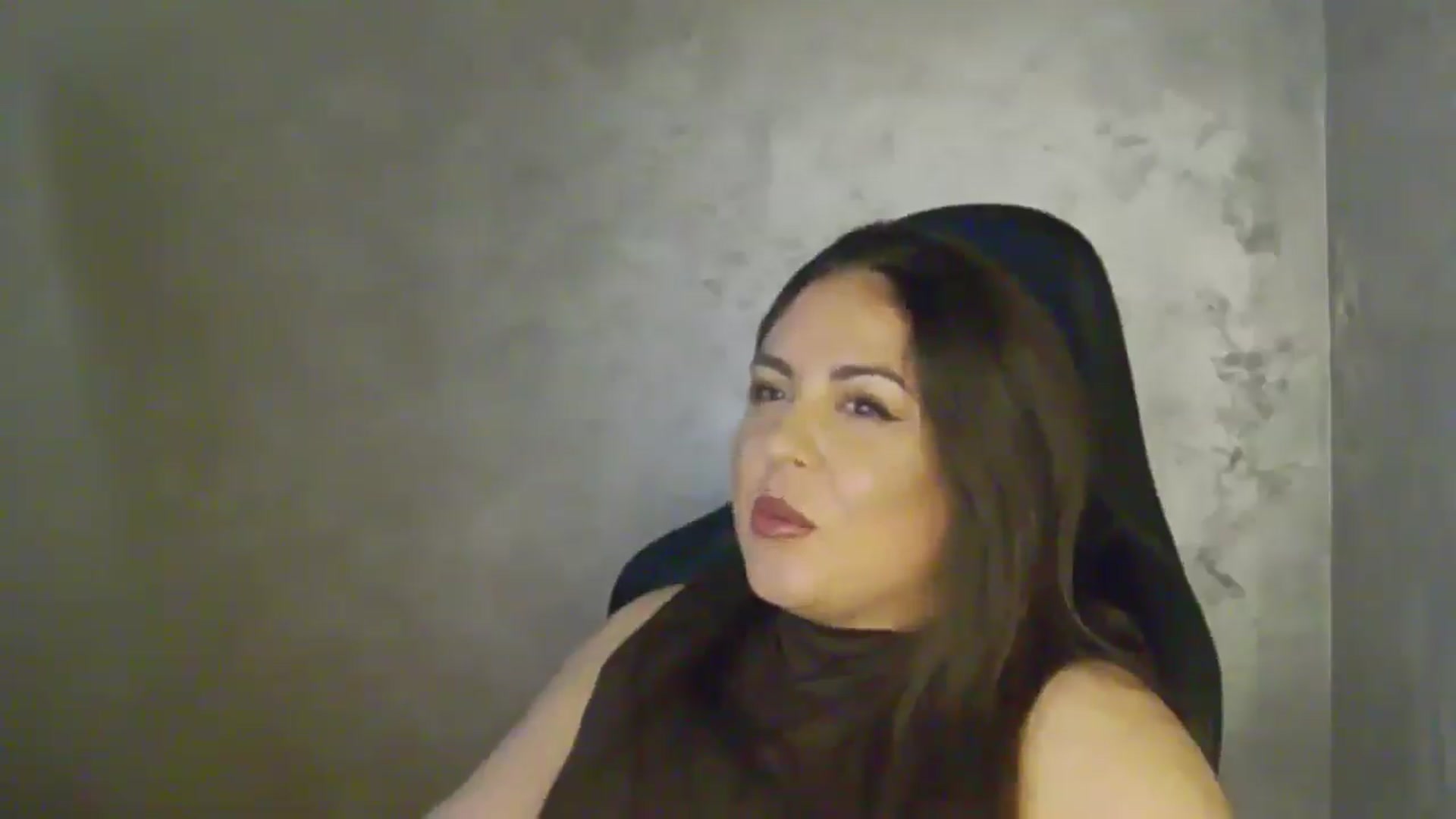 Gallery image thumbnail from NotVanilla's myfreecams stream on, 04/08/2026, 01:17 image 5 of 20