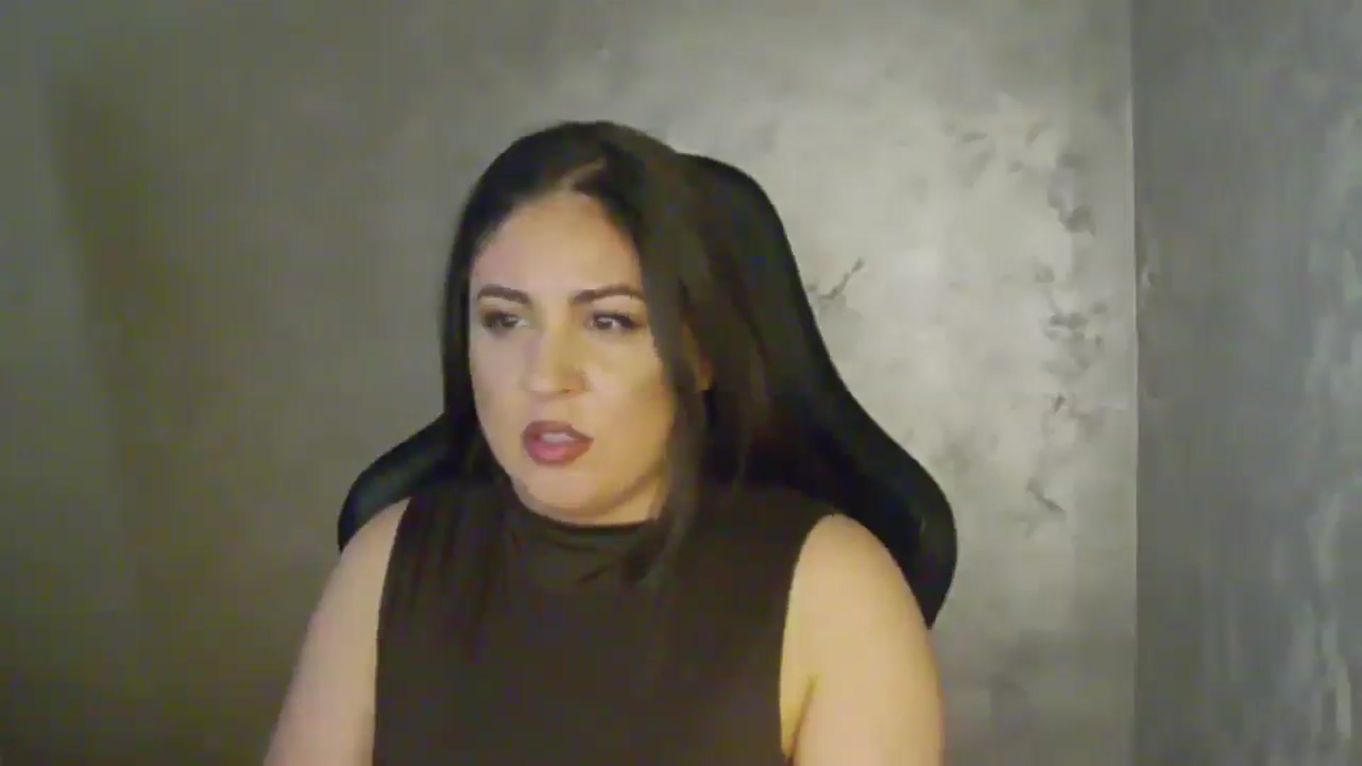 Gallery image thumbnail from NotVanilla's myfreecams stream on, 04/08/2026, 01:17 image 13 of 20
