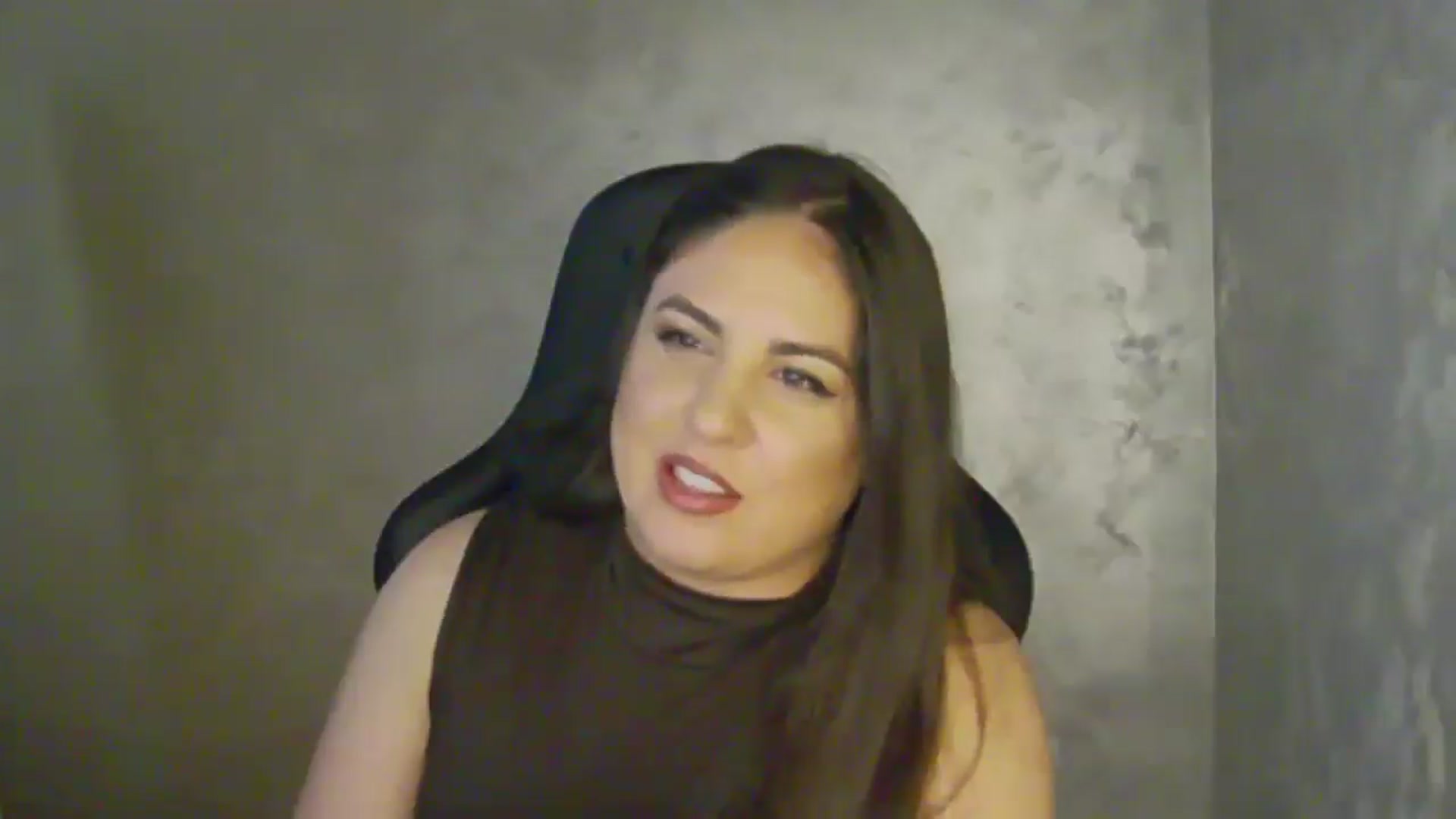 Gallery image thumbnail from NotVanilla's myfreecams stream on, 04/08/2026, 01:17 image 12 of 20