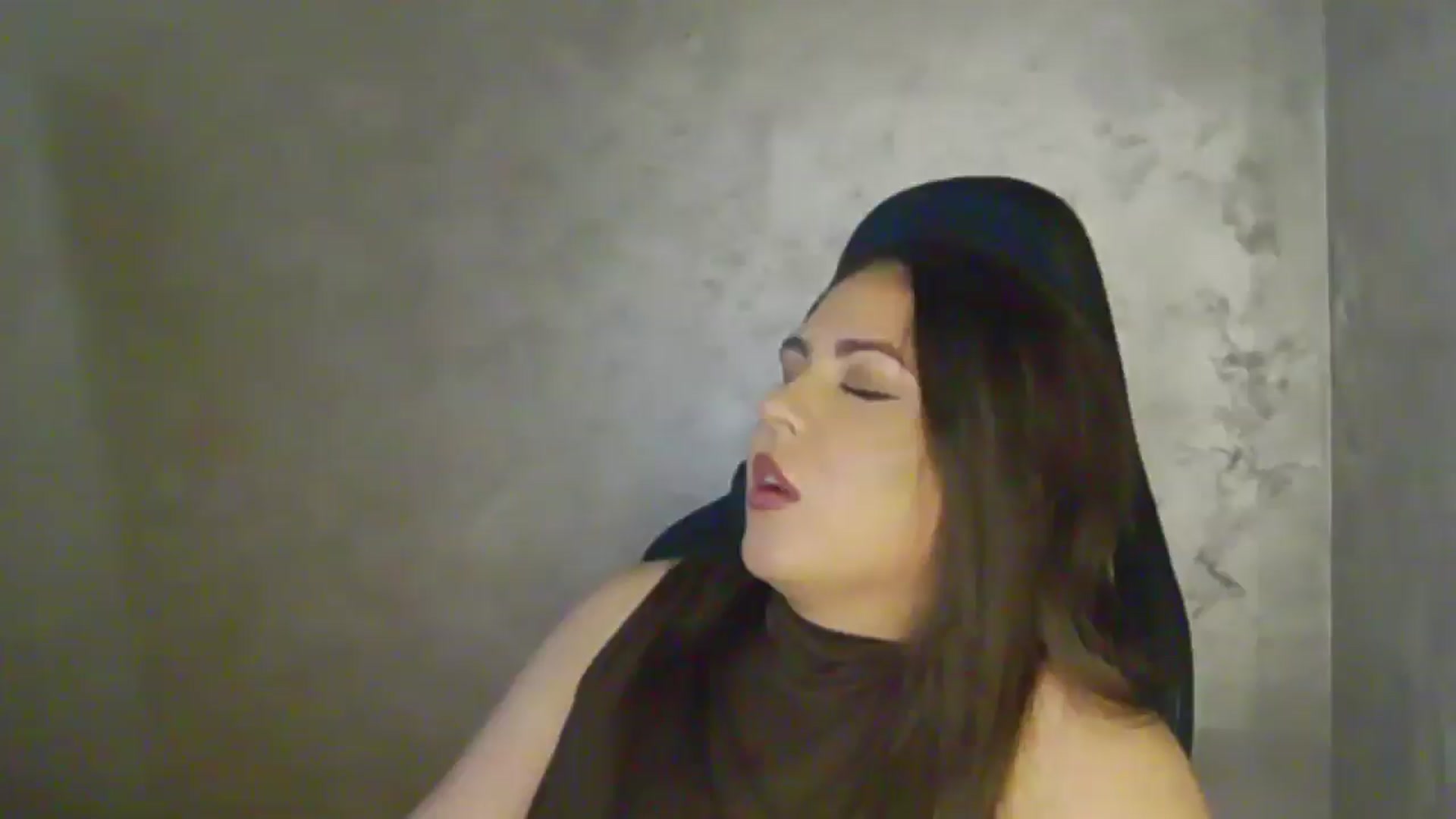 Gallery image thumbnail from NotVanilla's myfreecams stream on, 04/08/2026, 01:17 image 6 of 20