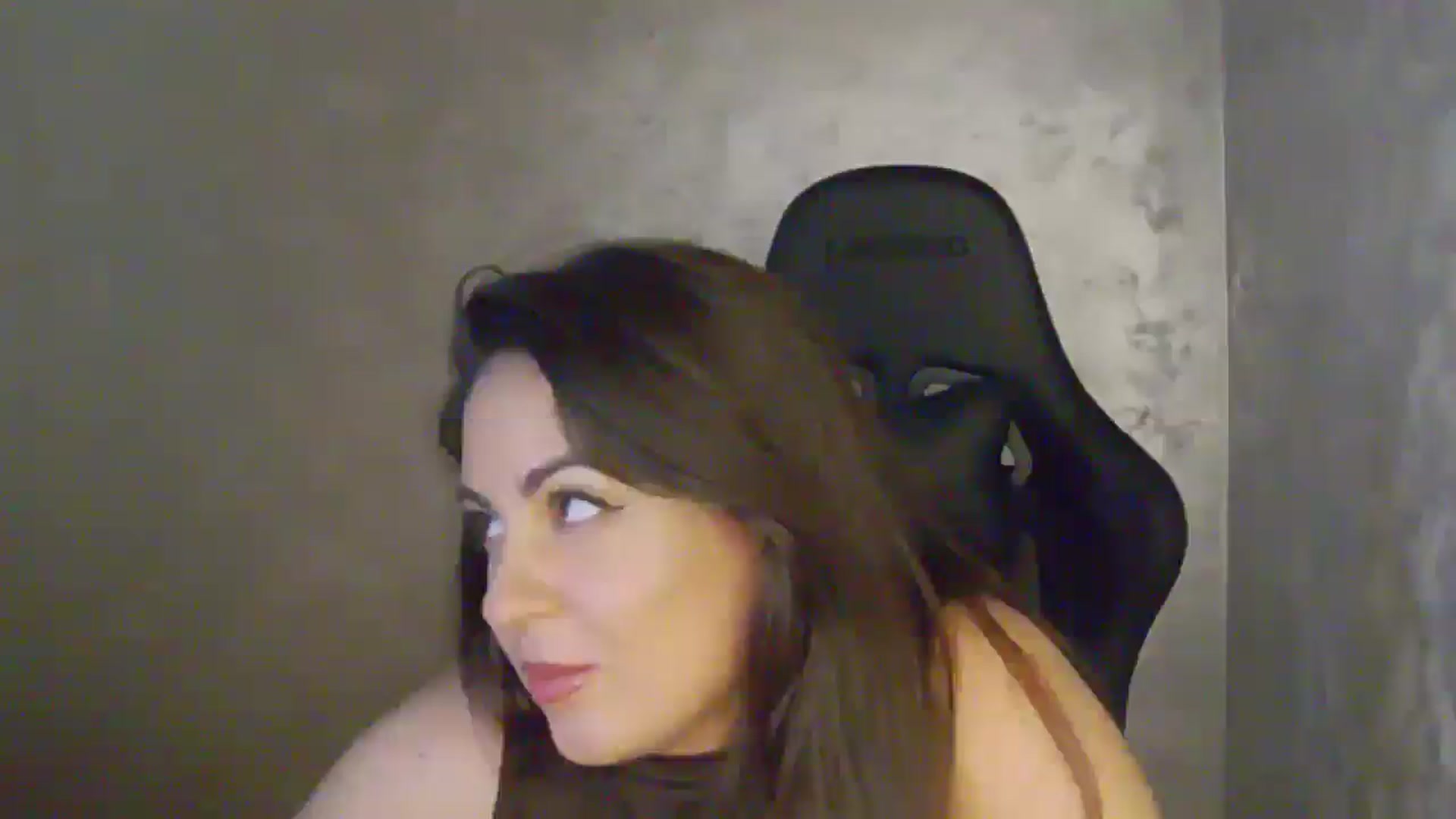 Gallery image thumbnail from NotVanilla's myfreecams stream on, 04/08/2026, 05:25 image 14 of 20