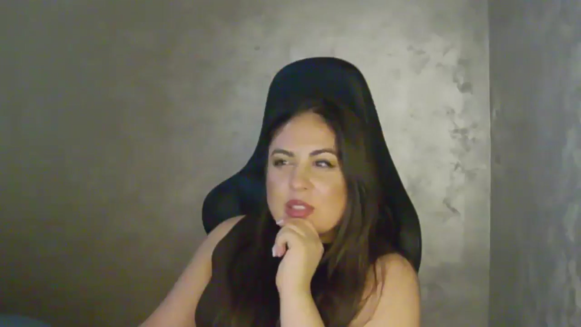 Gallery image thumbnail from NotVanilla's myfreecams stream on, 04/08/2026, 05:25 image 6 of 20