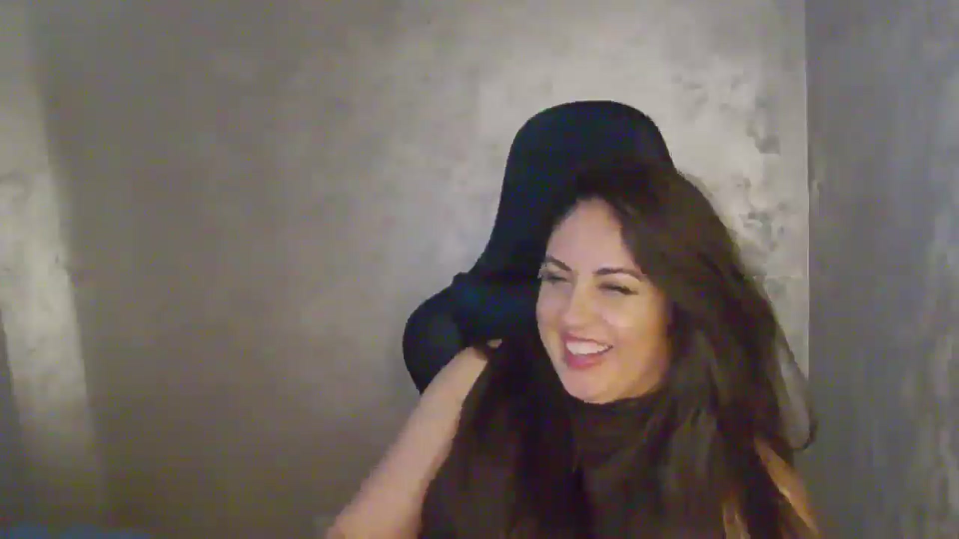 Gallery image thumbnail from NotVanilla's myfreecams stream on, 04/08/2026, 06:58 image 19 of 20