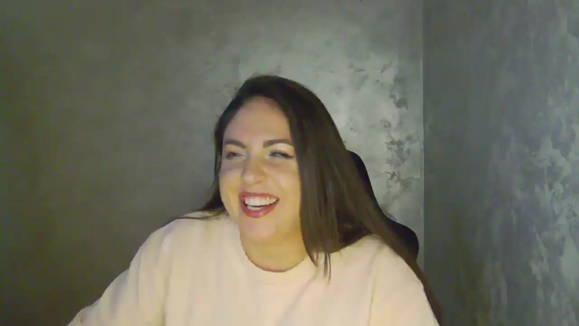 Gallery image thumbnail from NotVanilla's myfreecams stream on, 04/09/2026, 24:53 image 19 of 20