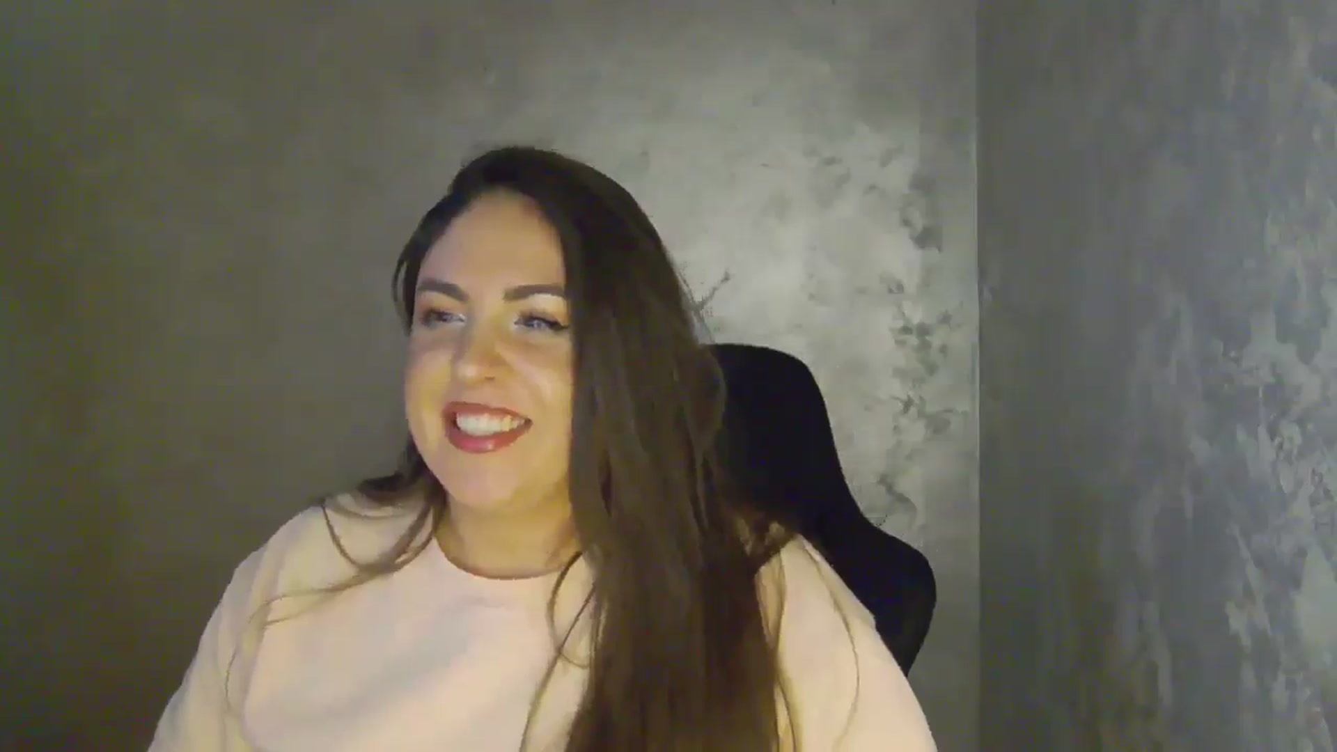 Gallery image thumbnail from NotVanilla's myfreecams stream on, 04/09/2026, 24:53 image 14 of 20