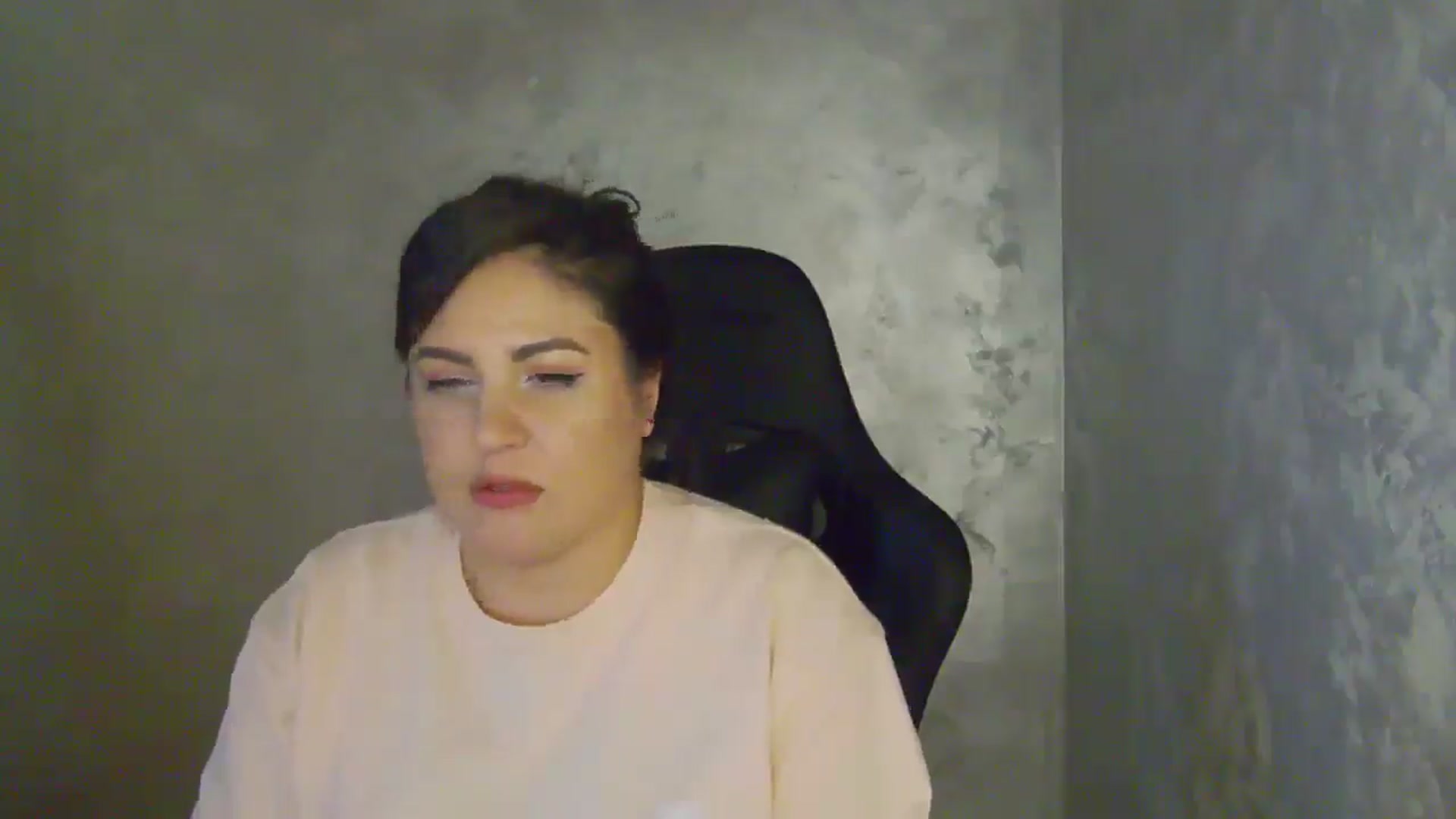 Gallery image thumbnail from NotVanilla's myfreecams stream on, 04/09/2026, 03:05 image 2 of 20