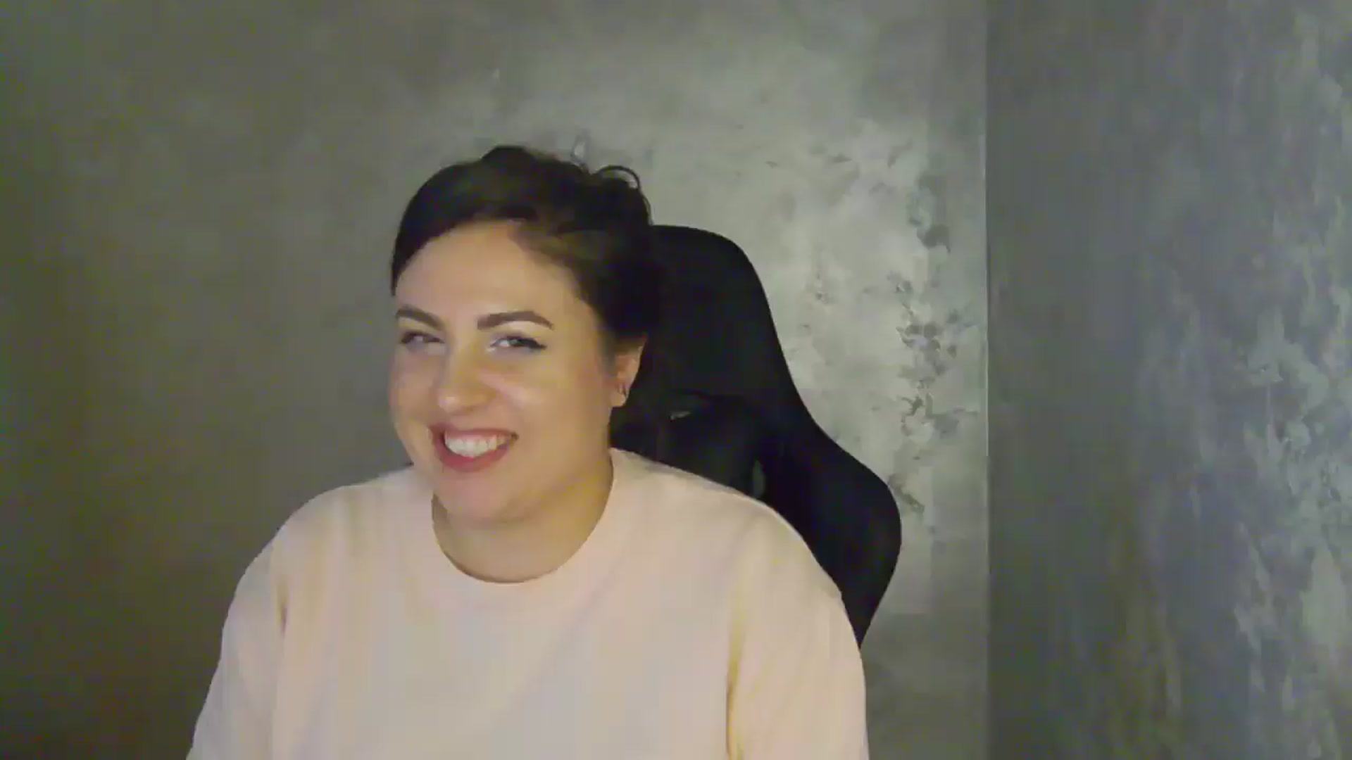 Gallery image thumbnail from NotVanilla's myfreecams stream on, 04/09/2026, 03:05 image 9 of 20