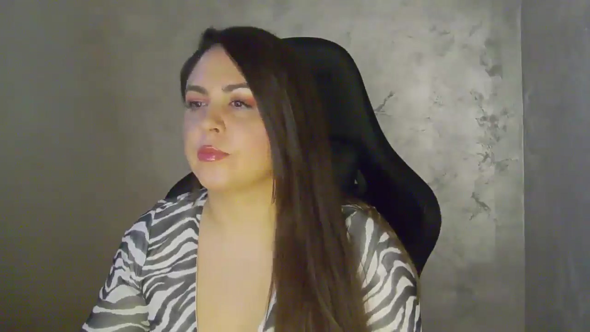 Gallery image thumbnail from NotVanilla's myfreecams stream on, 04/10/2026, 24:03 image 2 of 20