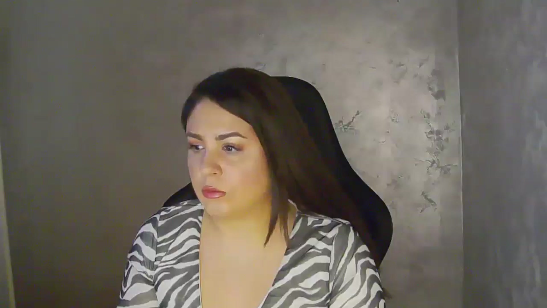 Gallery image thumbnail from NotVanilla's myfreecams stream on, 04/10/2026, 24:03 image 17 of 20