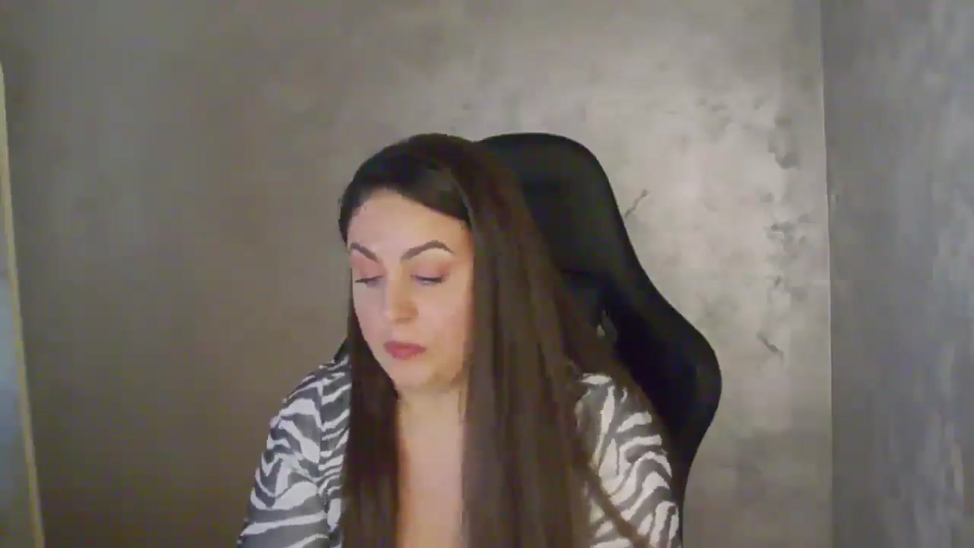 Gallery image thumbnail from NotVanilla's myfreecams stream on, 04/10/2026, 24:58 image 11 of 20
