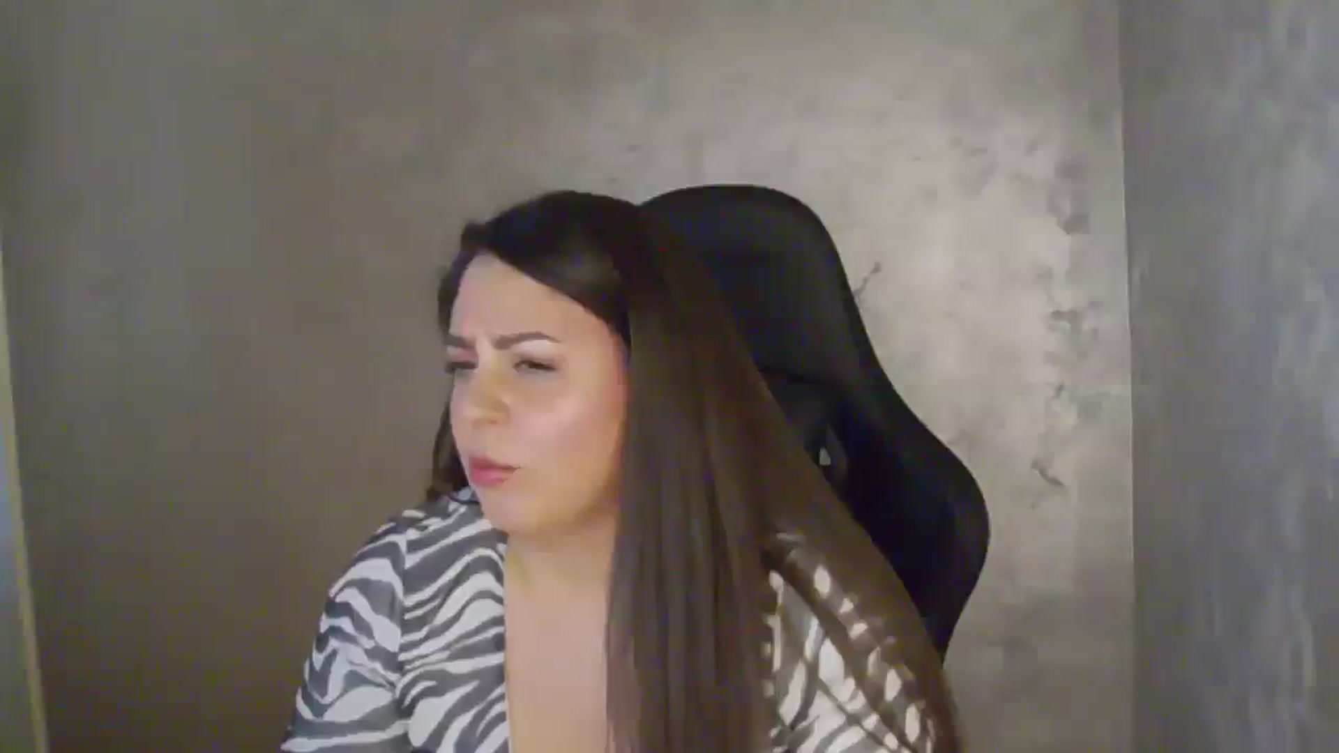Gallery image thumbnail from NotVanilla's myfreecams stream on, 04/10/2026, 24:58 image 9 of 20