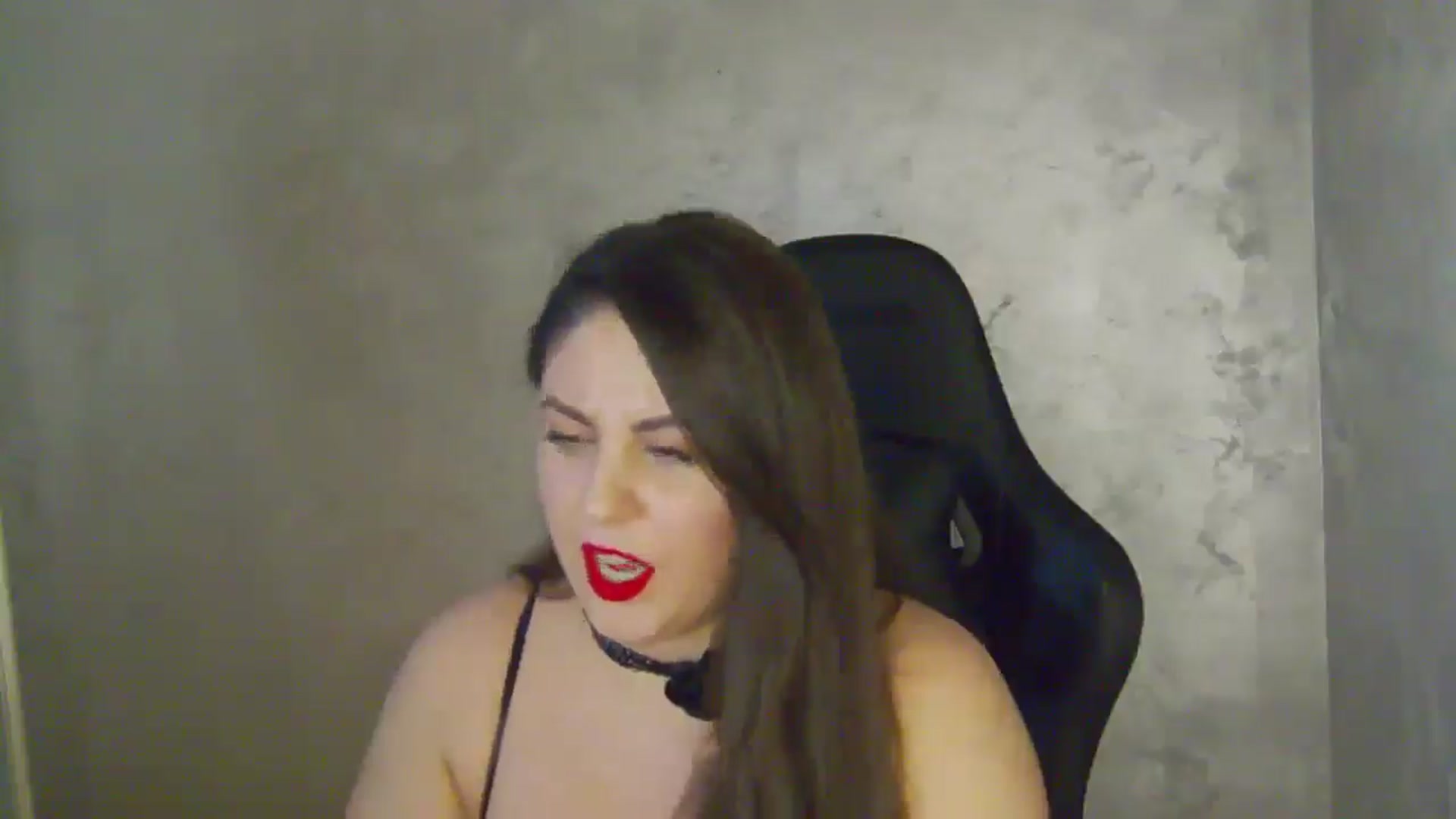 Gallery image thumbnail from NotVanilla's myfreecams stream on, 04/10/2026, 05:03 image 9 of 20