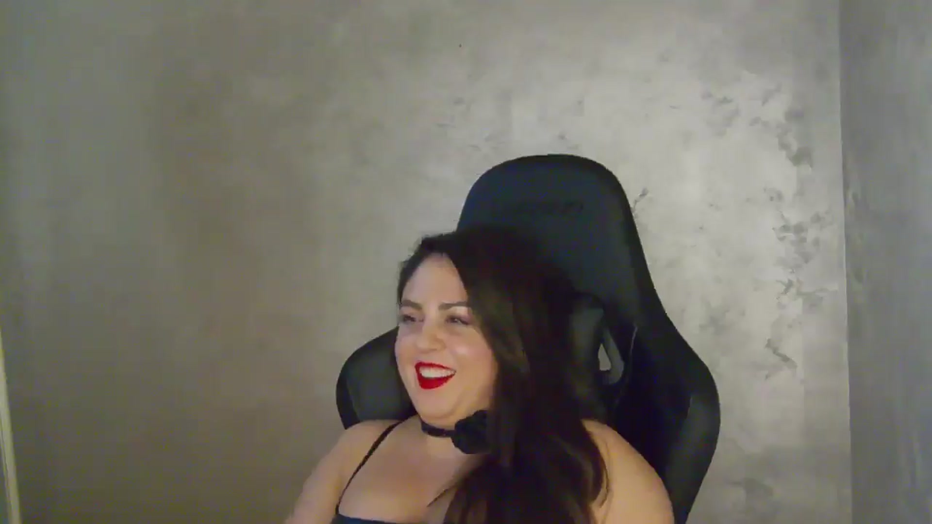 Gallery image thumbnail from NotVanilla's myfreecams stream on, 04/10/2026, 05:03 image 8 of 20