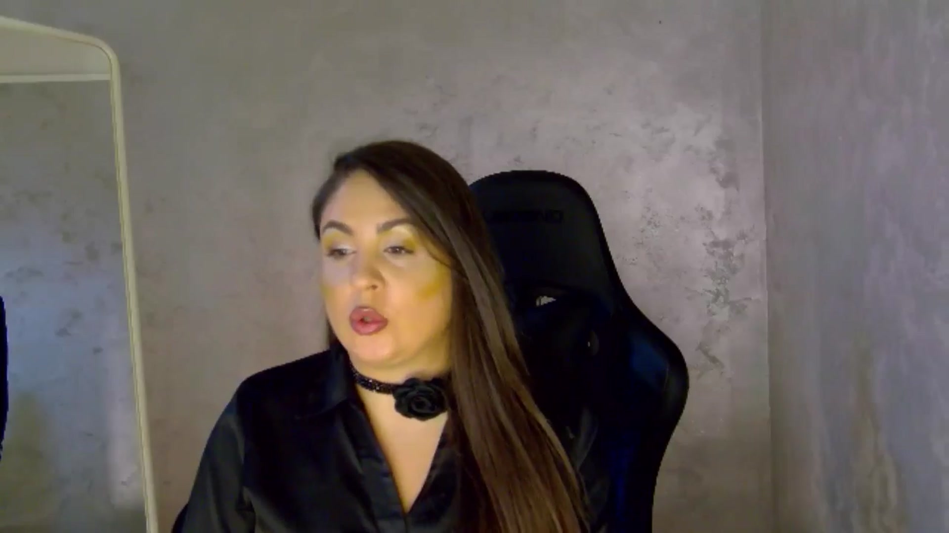 Gallery image thumbnail from NotVanilla's myfreecams stream on, 04/11/2026, 05:52 image 3 of 20