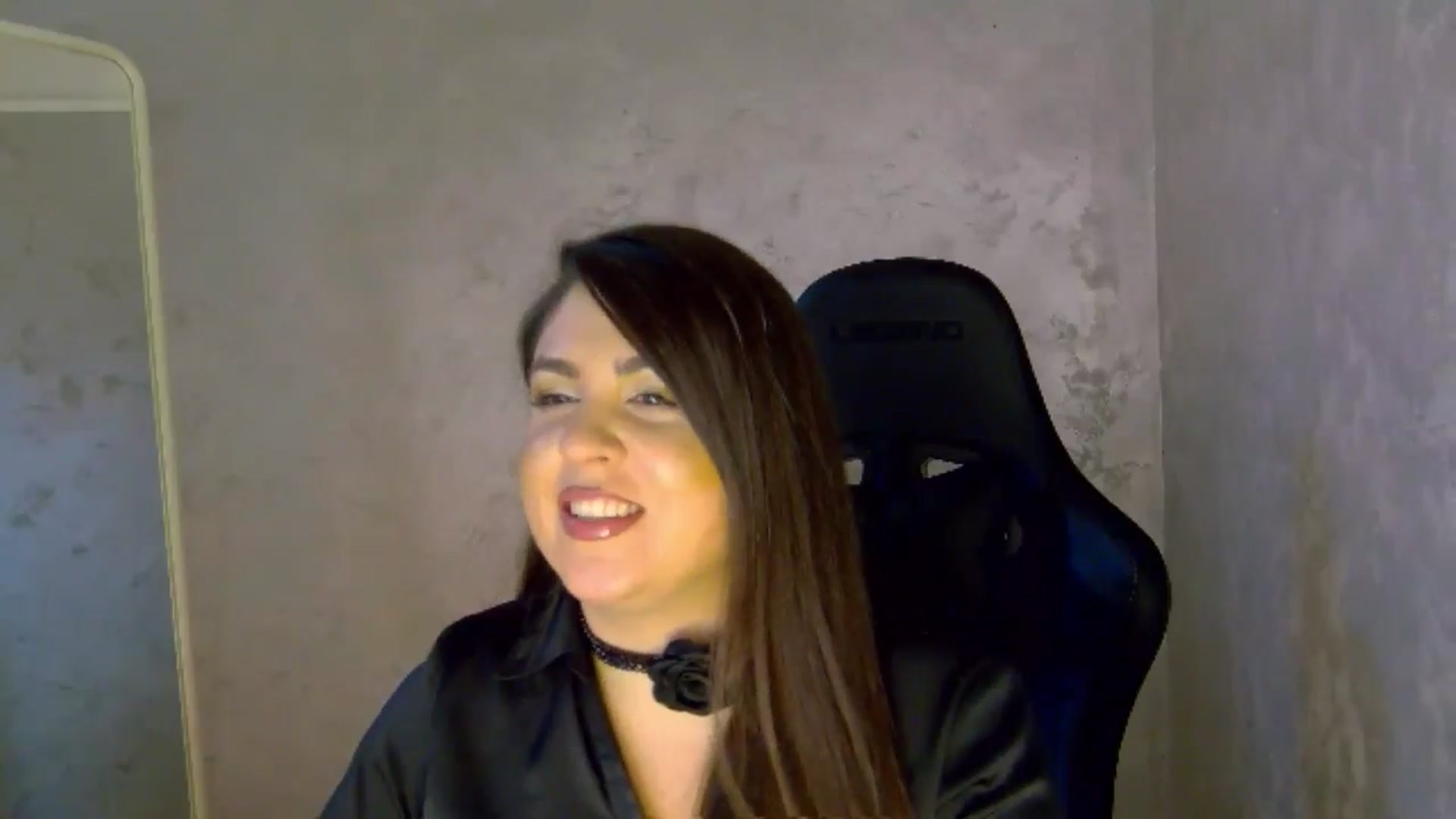 Gallery image thumbnail from NotVanilla's myfreecams stream on, 04/11/2026, 05:52 image 15 of 20